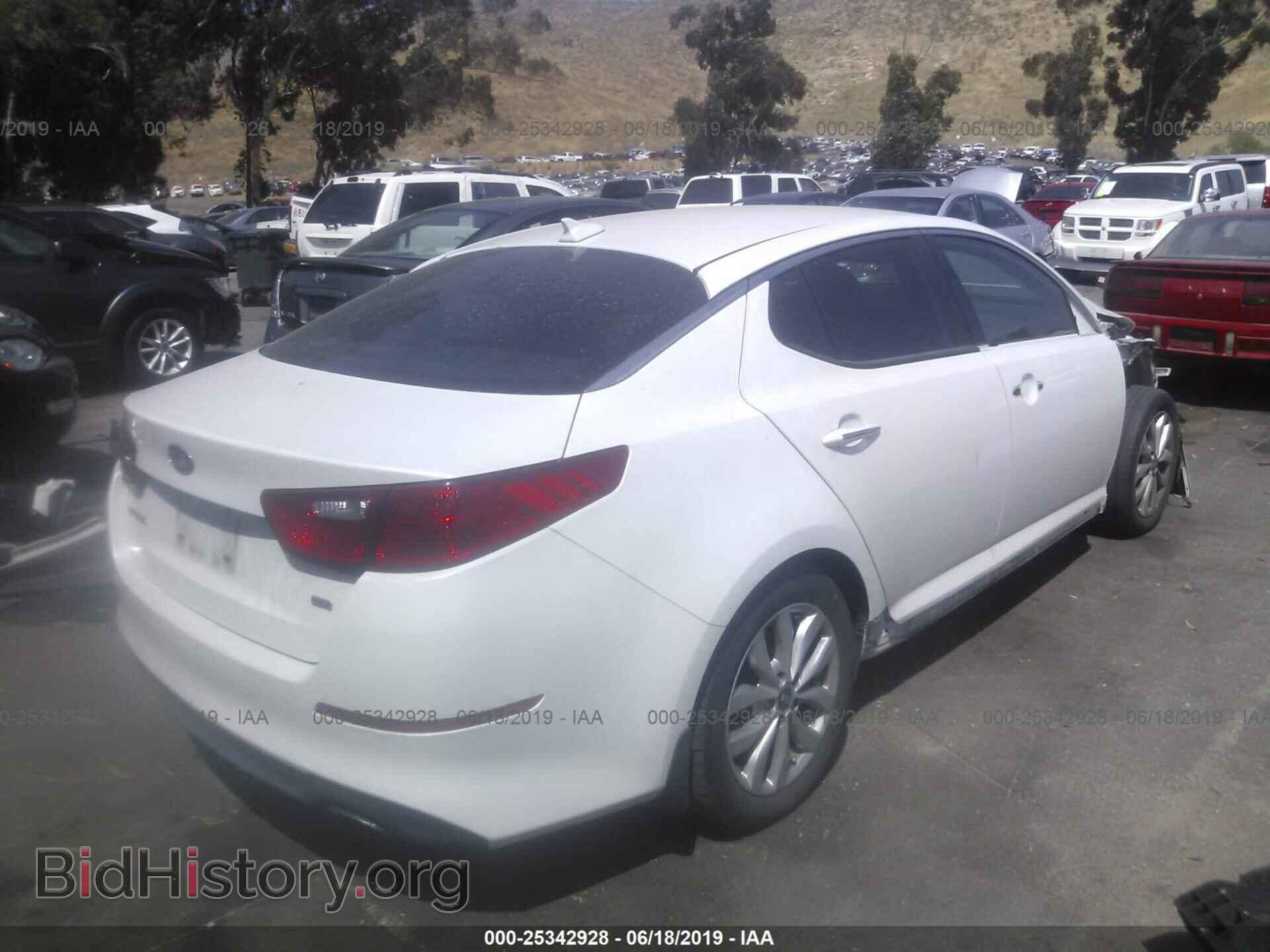 2015 KIA Optima - VIN: KNAGM4A79F5637354 - Фото 4