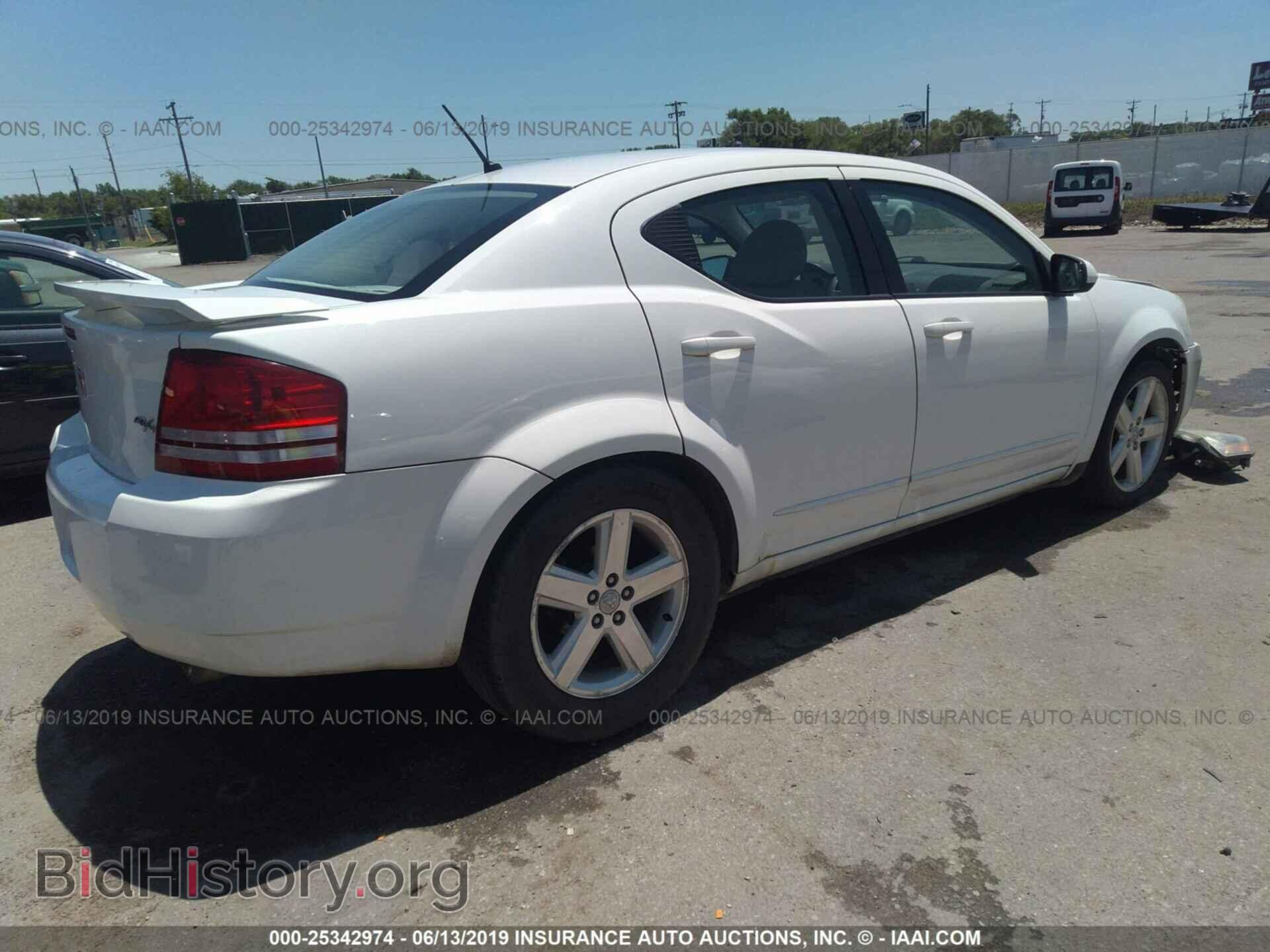 2008 DODGE AVENGER - VIN: 1B3LC76M38N638444 - Photo 4