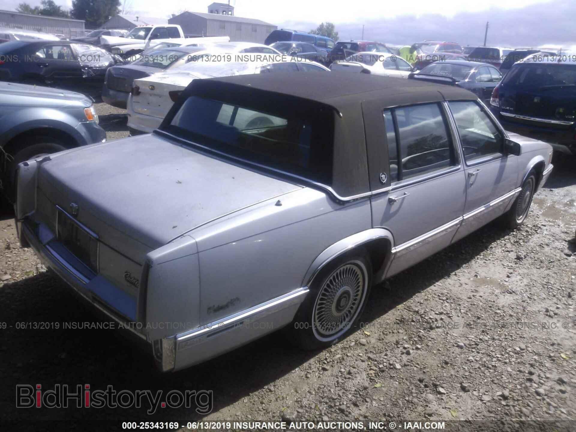 1993 CADILLAC DEVILLE - VIN: 1G6CD53B8P4320877 - Photo 4