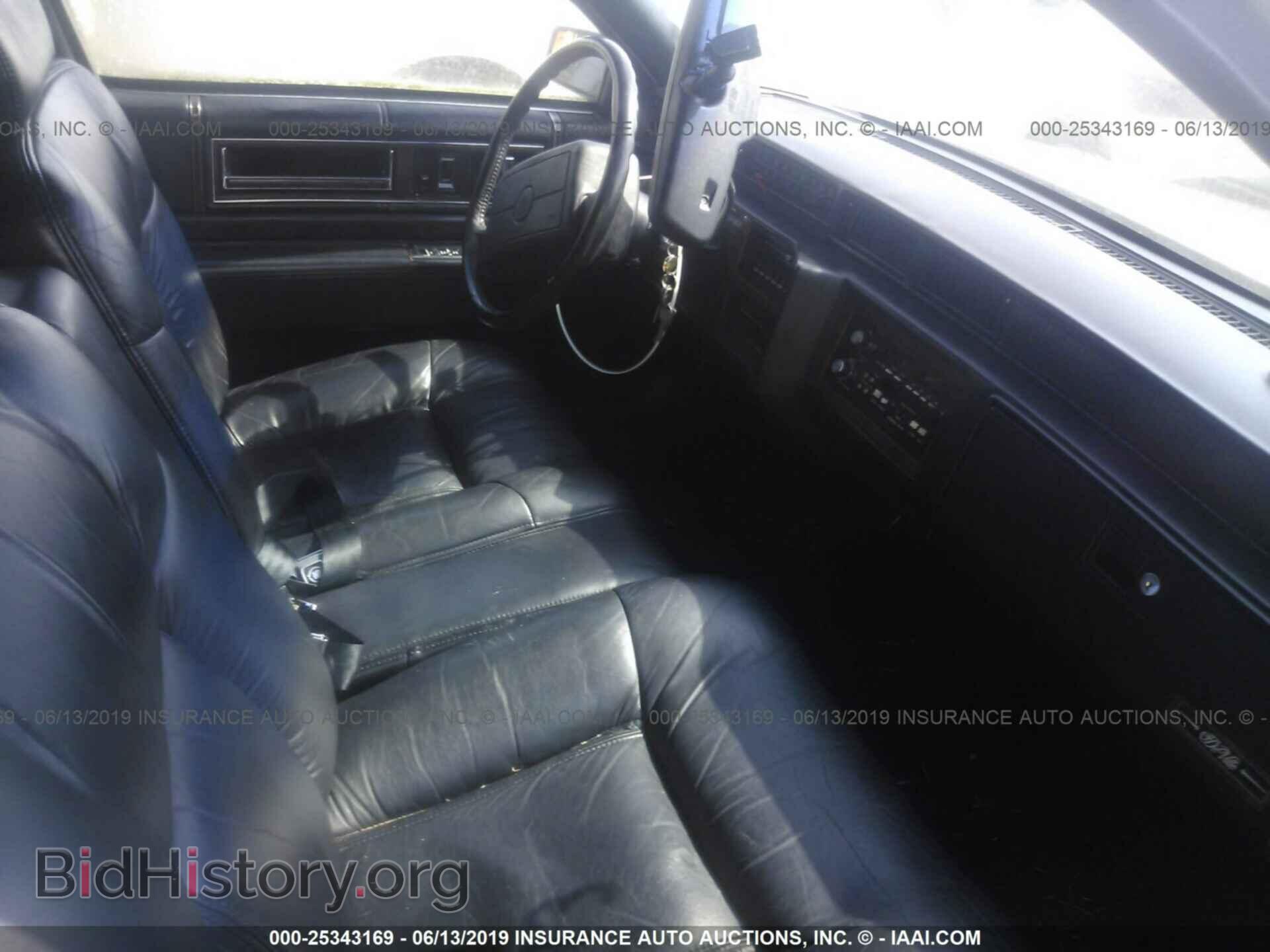 1993 CADILLAC DEVILLE - VIN: 1G6CD53B8P4320877 - Photo 5