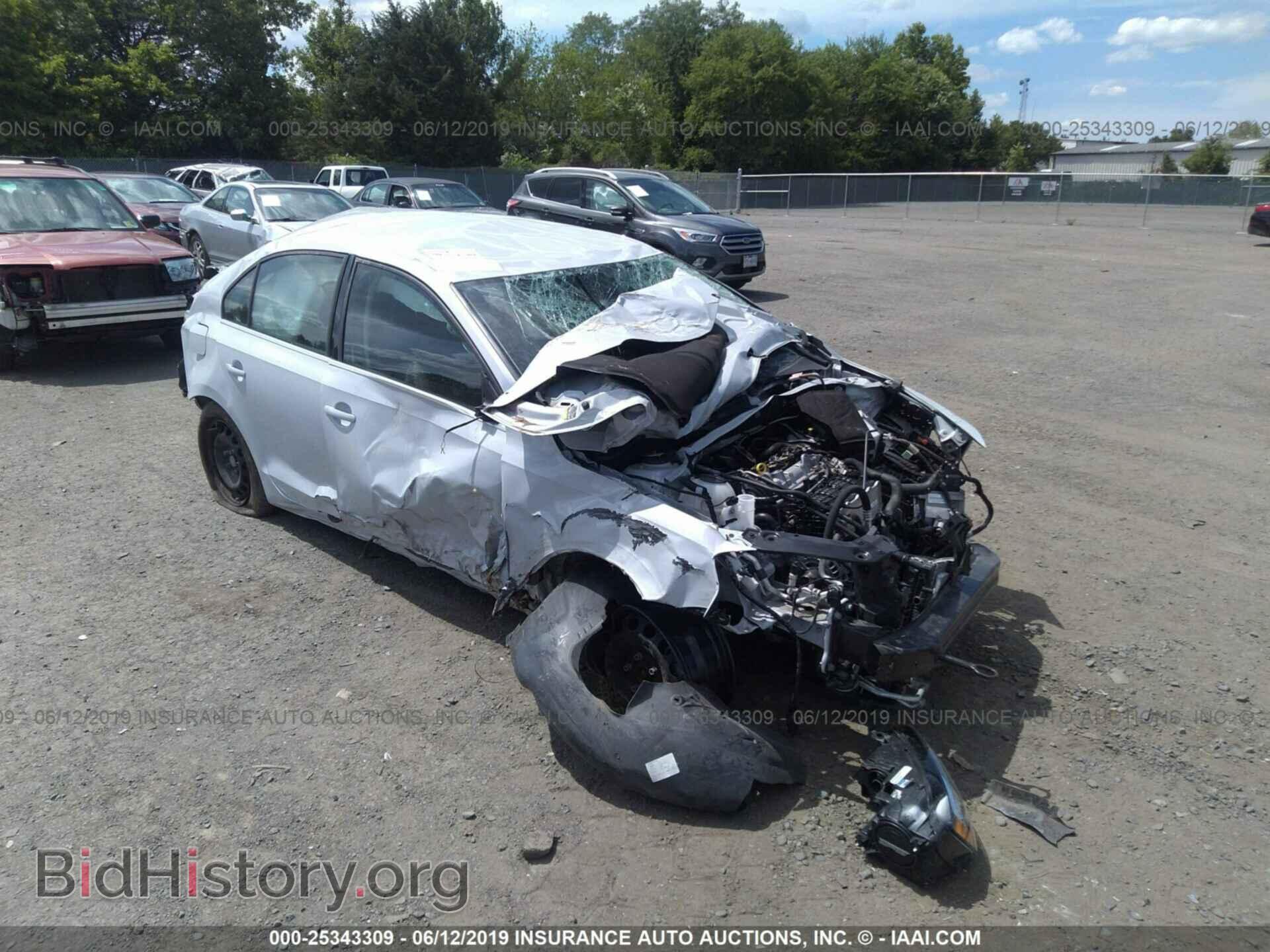 Фотография 3VW2B7AJ2HM410405 - VOLKSWAGEN JETTA 2017