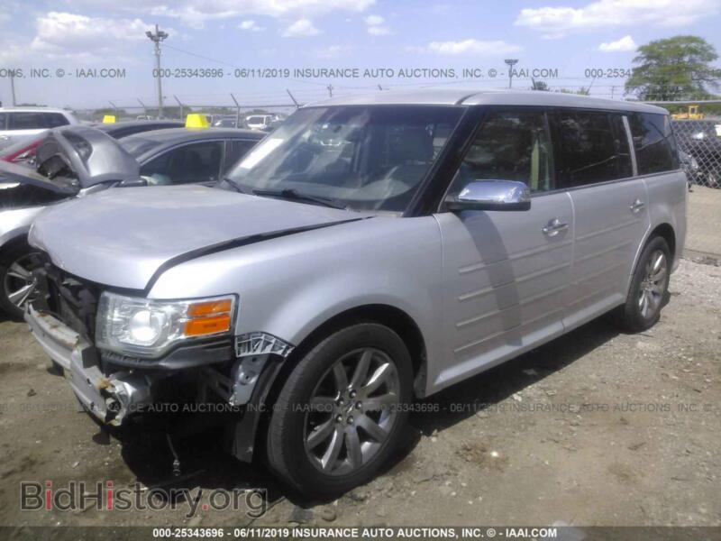 2011 Ford FLEX (VIN 2FMGK5DC2BBD34117) — photo 2 of 10