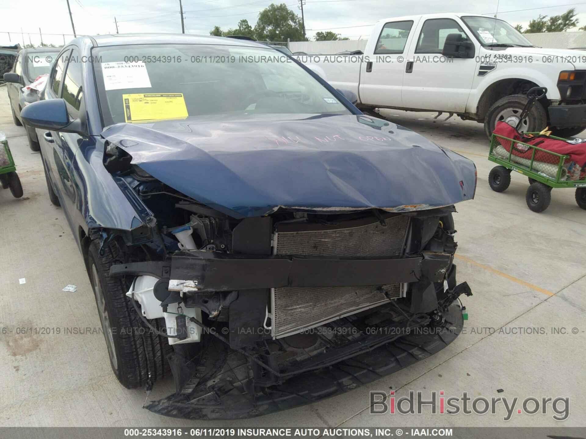 Photo 5NPD84LF5JH329749 - HYUNDAI ELANTRA 2018