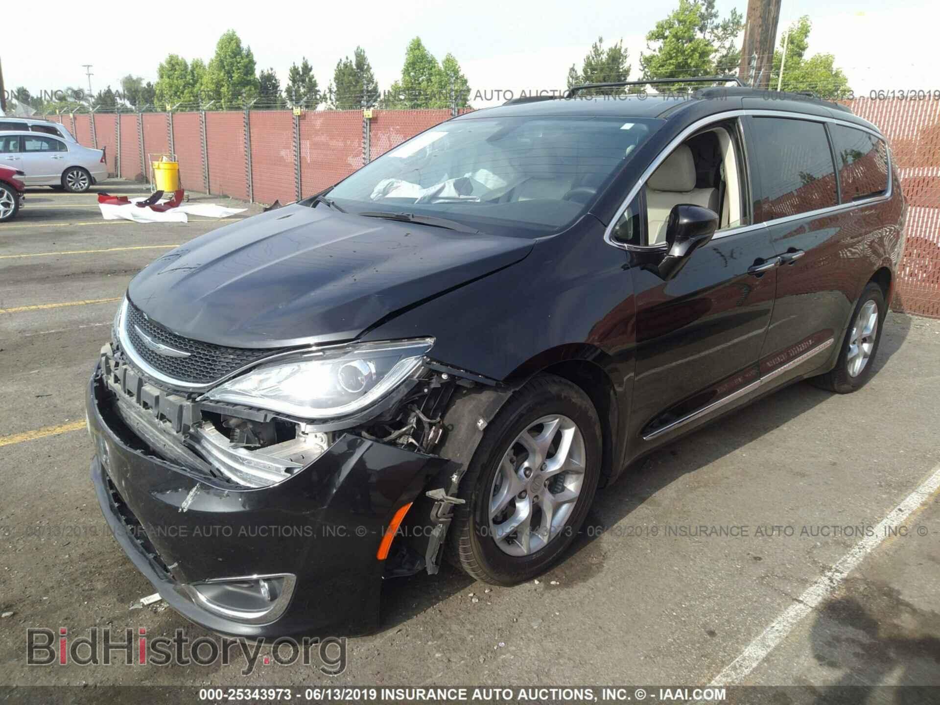 2017 CHRYSLER PACIFICA - VIN: 2C4RC1BG7HR654672 - Photo 2