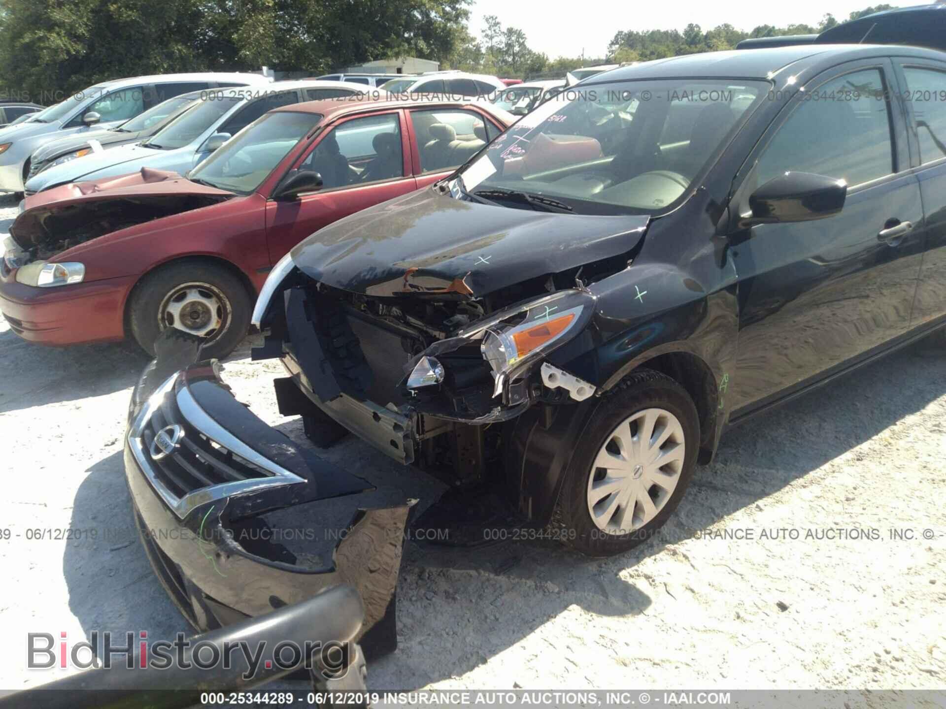2017 NISSAN VERSA - VIN: 3N1CN7AP3HL892782 - Photo 2