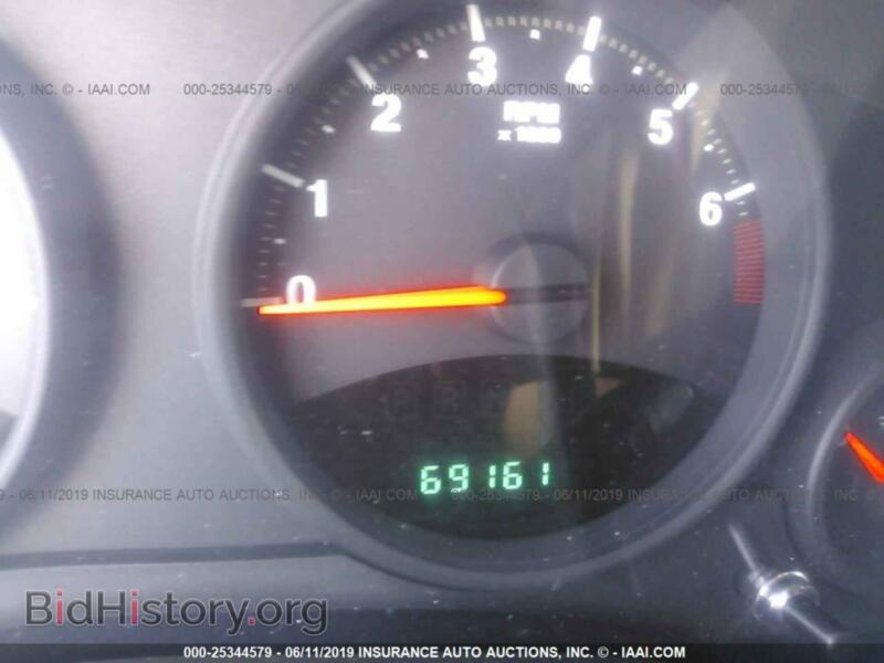 2012 Jeep COMPASS (VIN 1C4NJDBB7CD528401) — photo 7 of 10