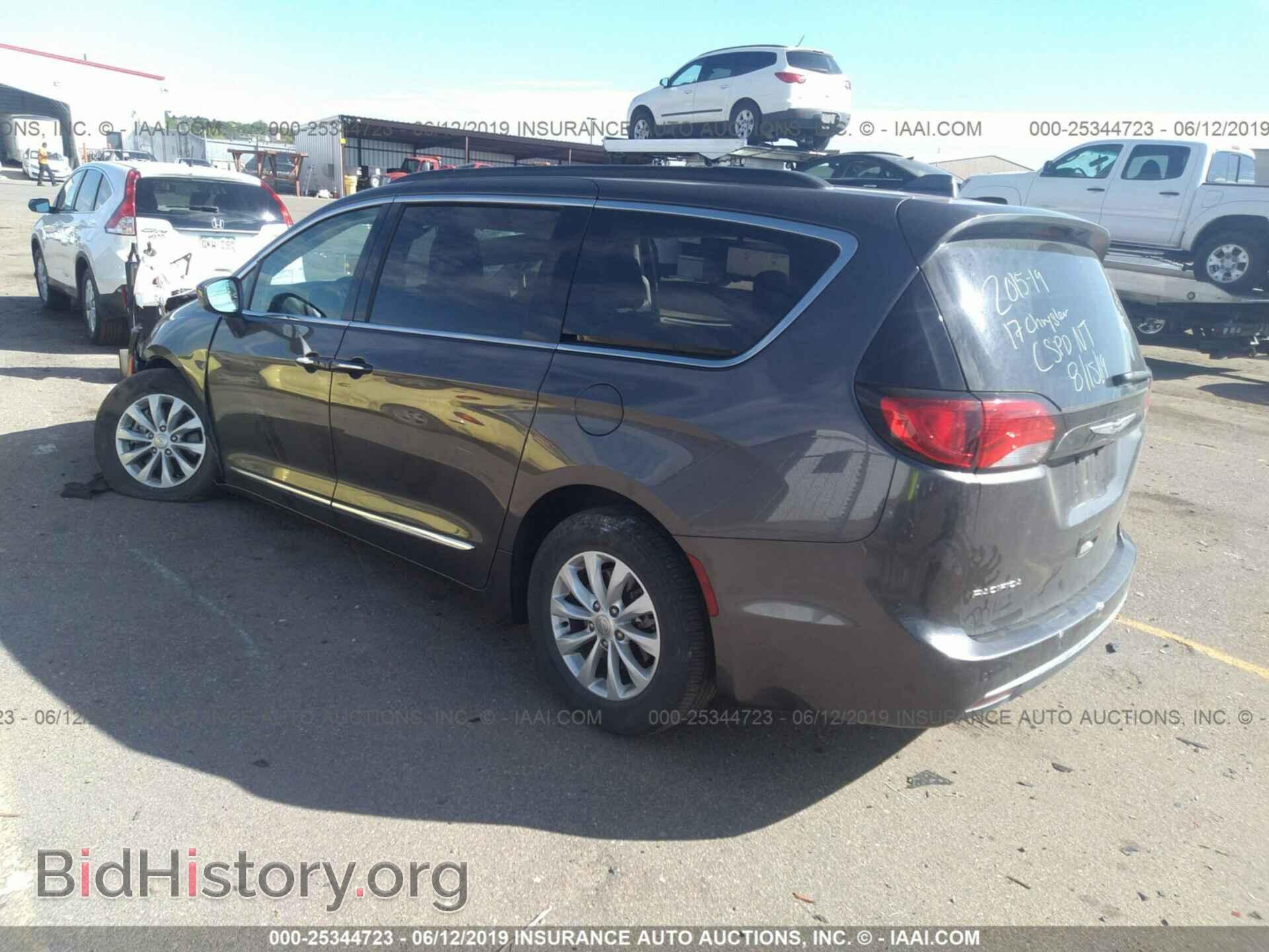 2017 CHRYSLER PACIFICA - VIN: 2C4RC1BG8HR620806 - Фото 3