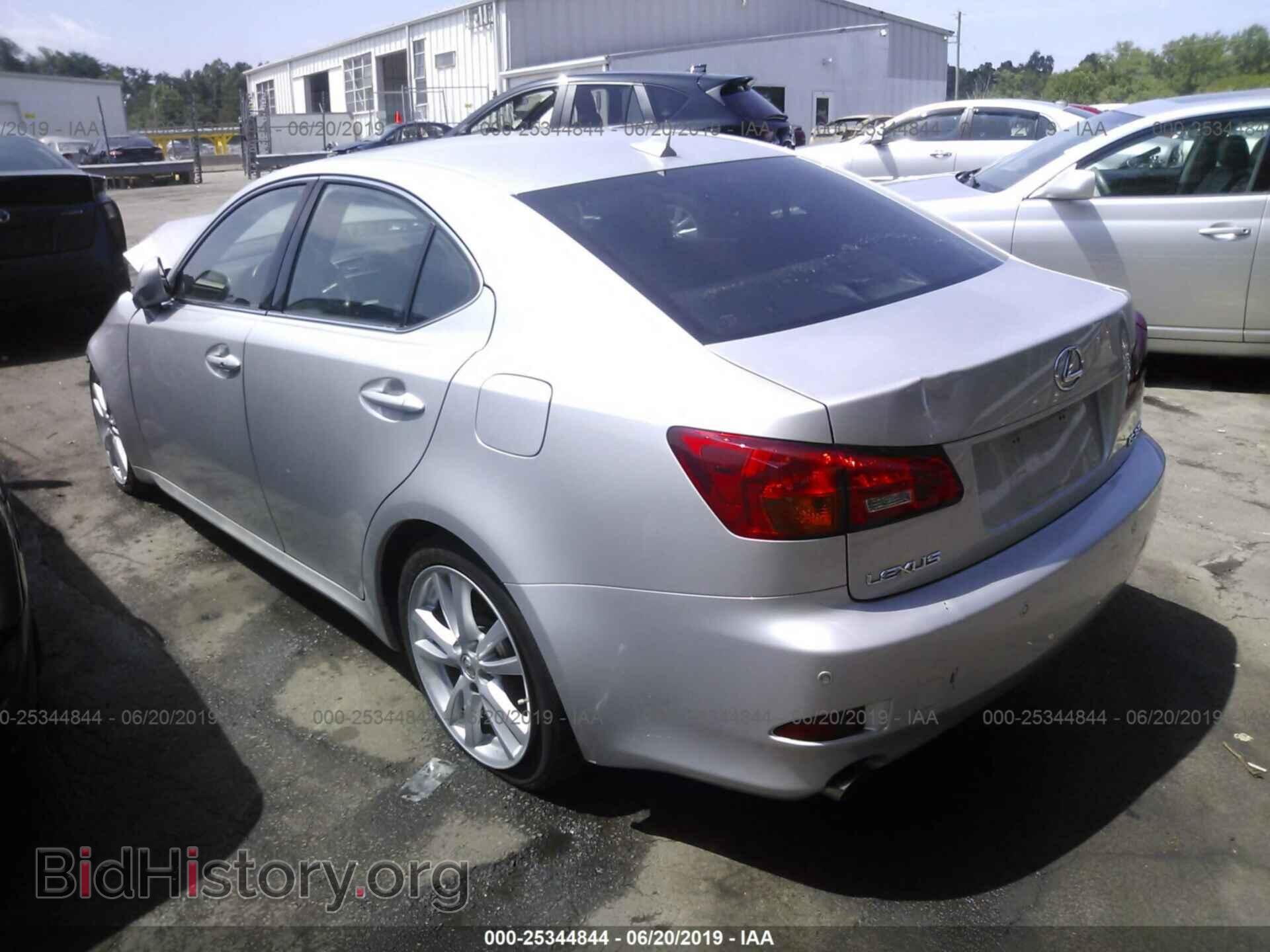 2007 LEXUS IS - VIN: JTHBE262X72011471 - Фото 3