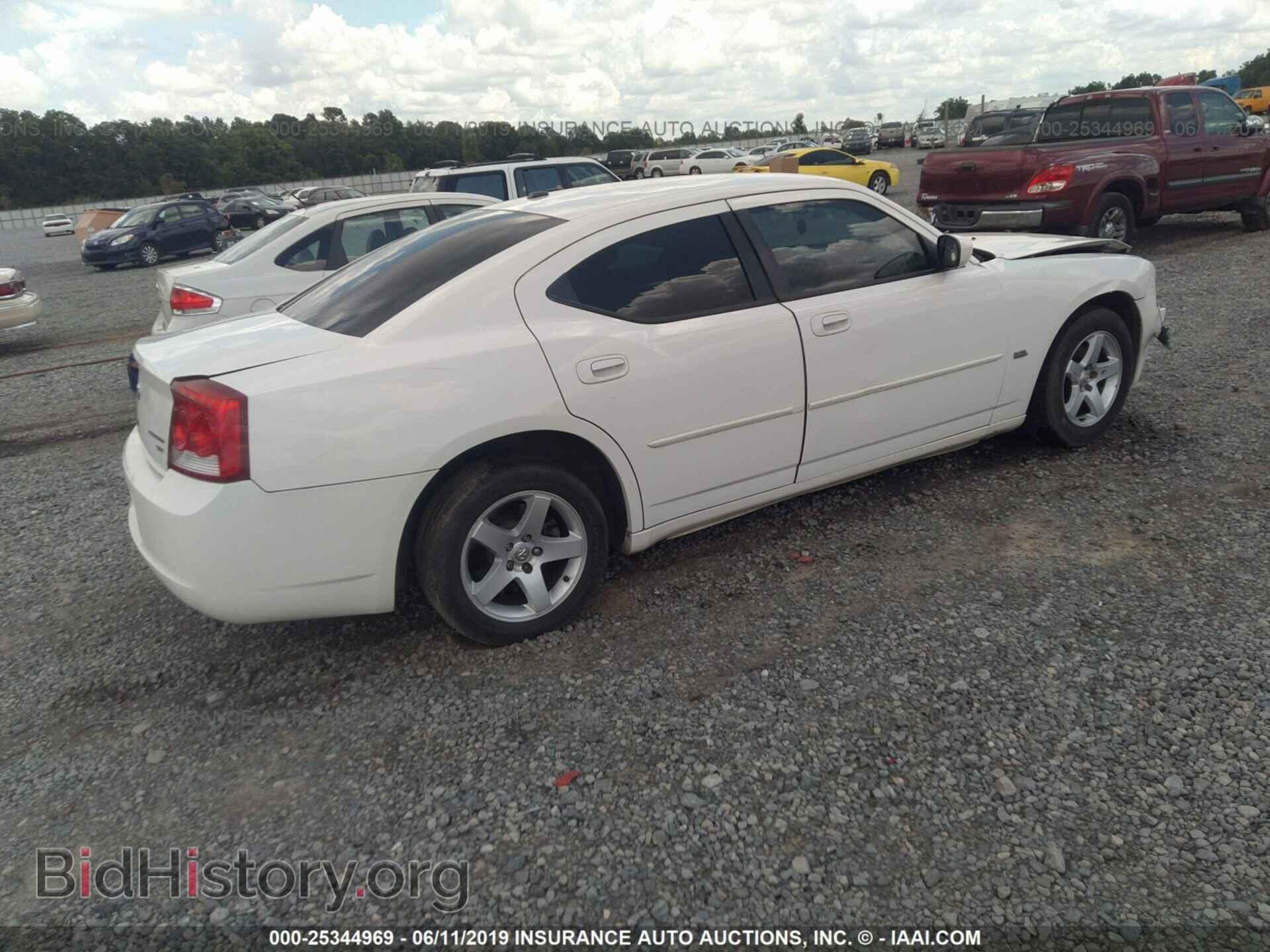 2010 DODGE CHARGER - VIN: 2B3CA3CV9AH186638 - Фото 4