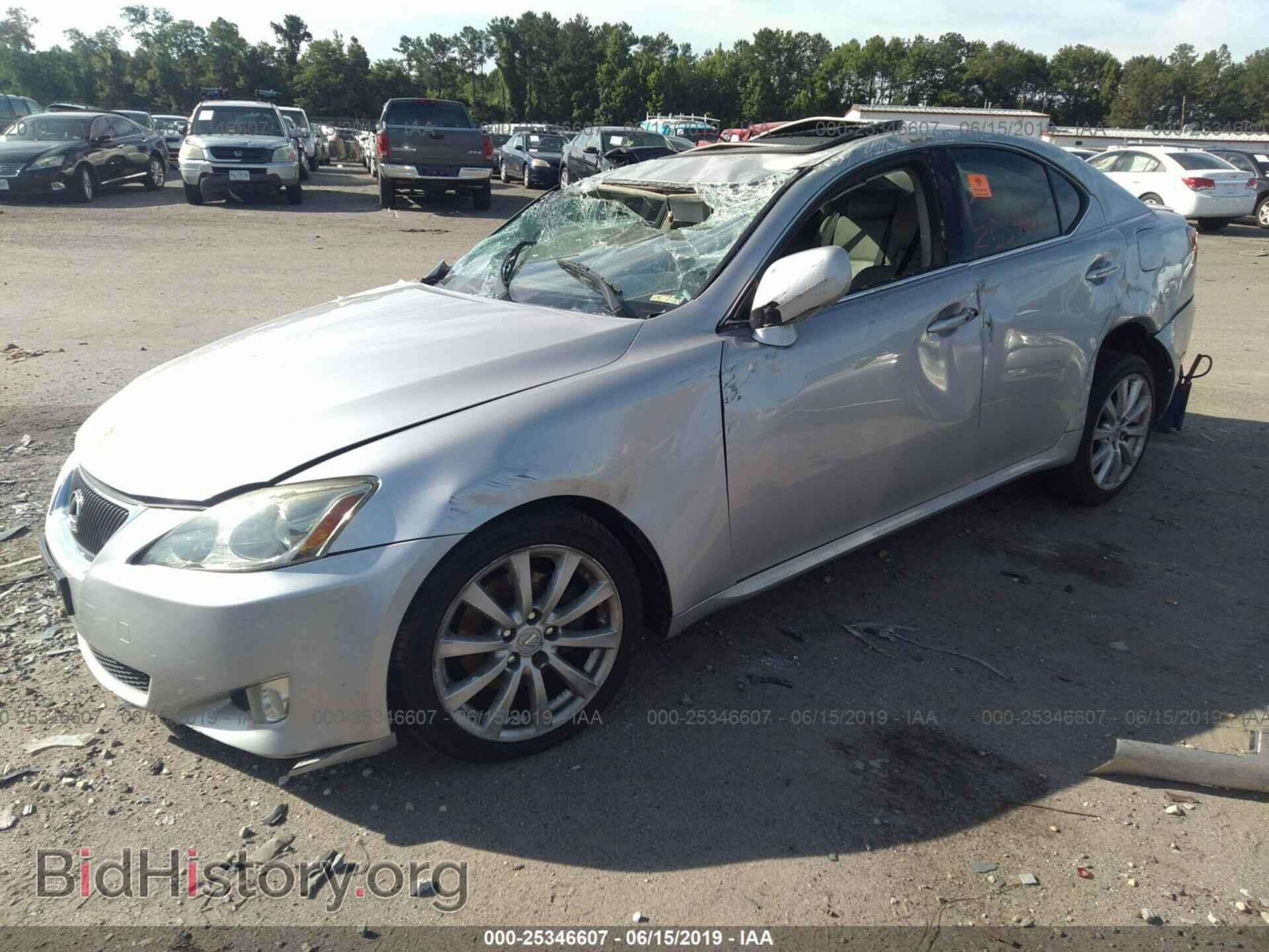 2007 LEXUS IS - VIN: JTHCK262772010758 - Photo 2