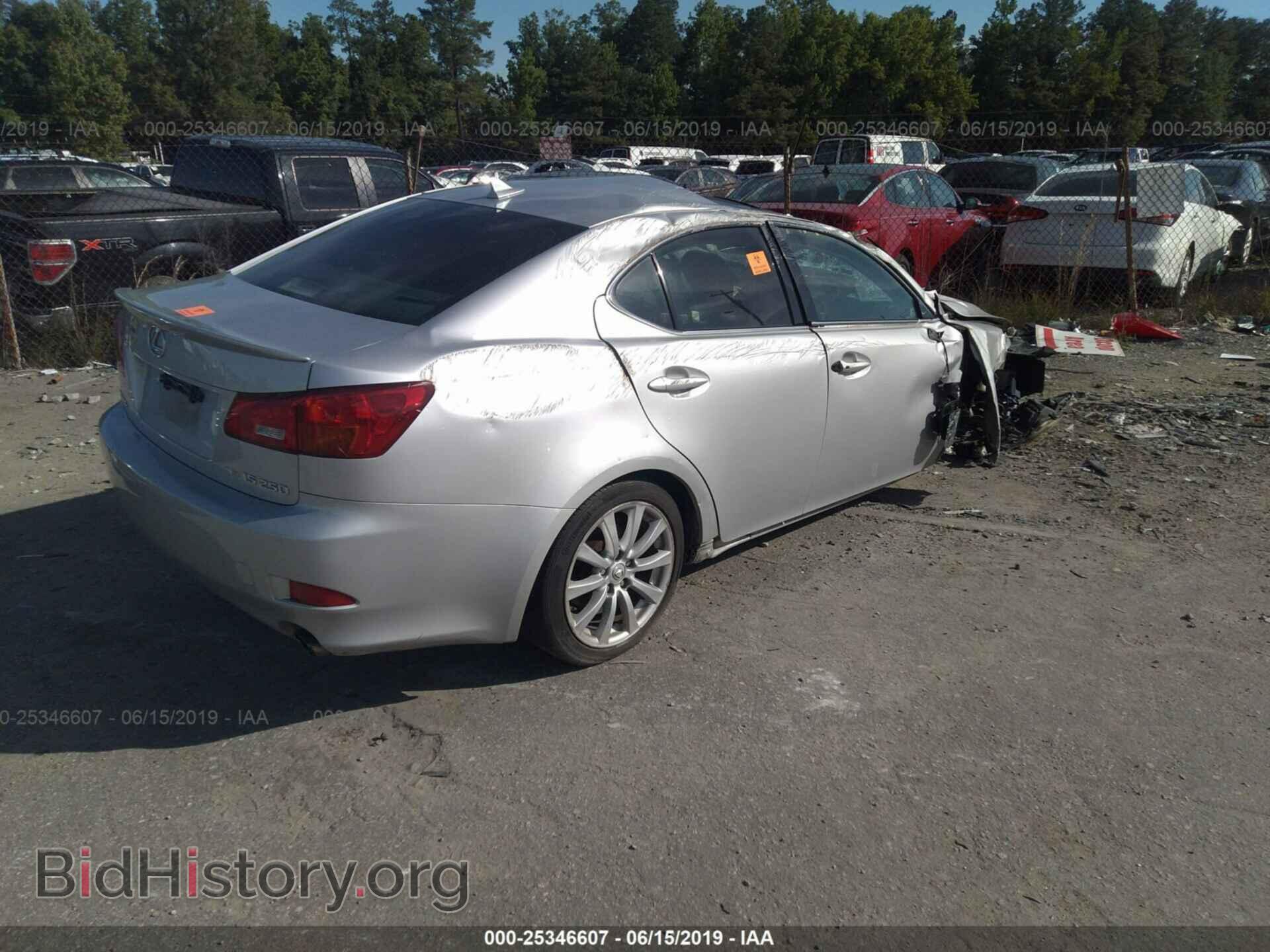 2007 LEXUS IS - VIN: JTHCK262772010758 - Photo 4