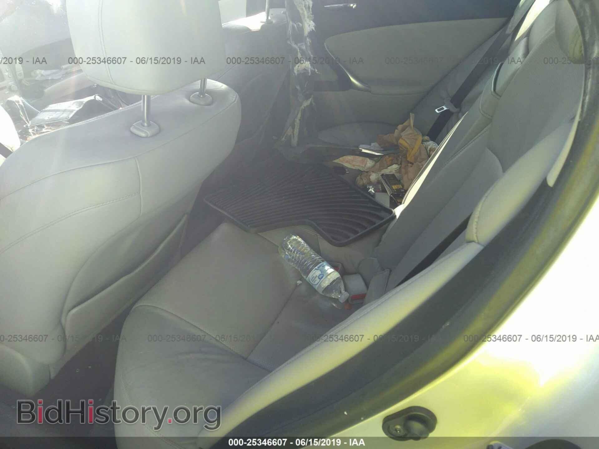 2007 LEXUS IS - VIN: JTHCK262772010758 - Photo 8