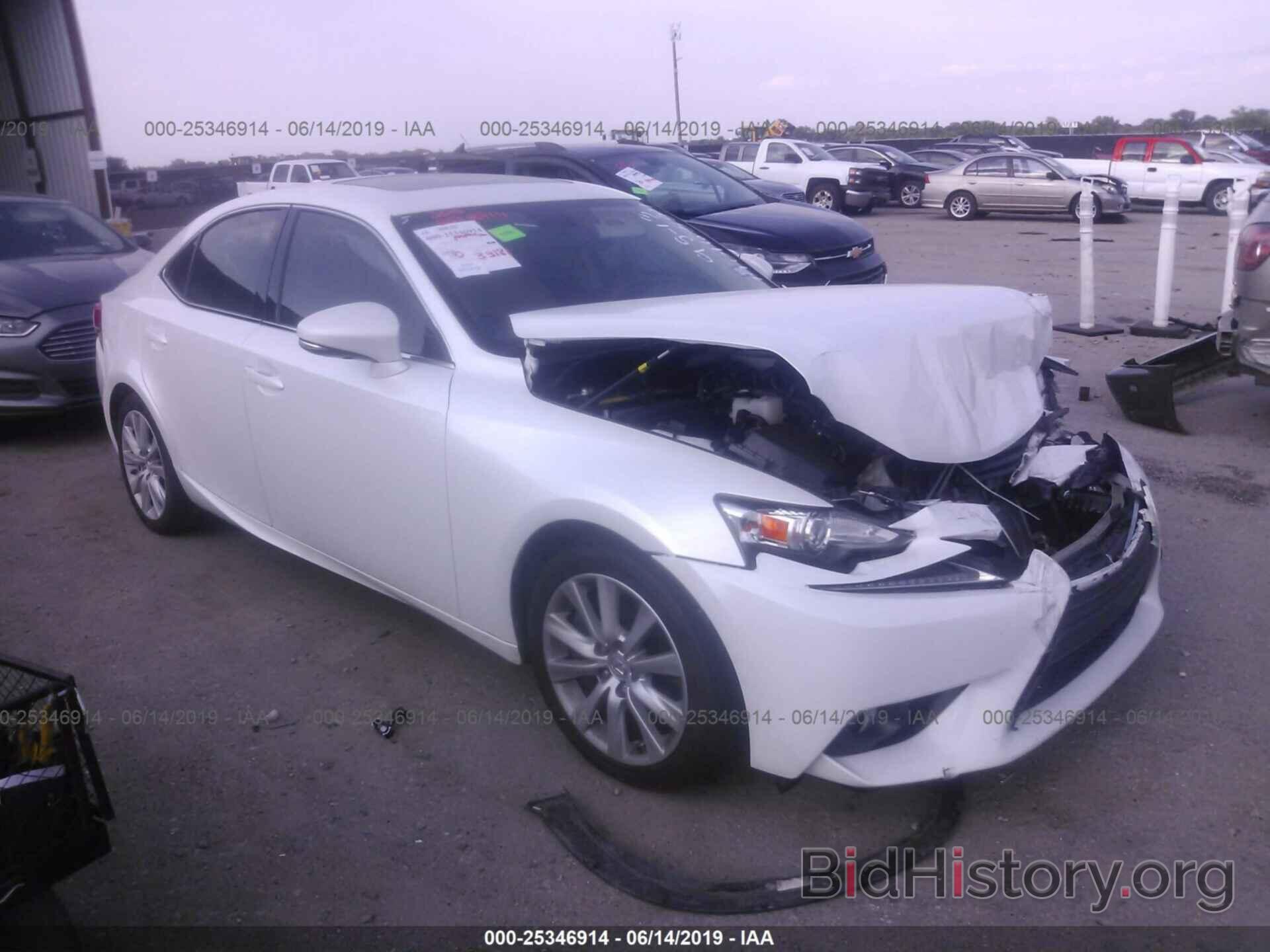 Photo JTHBA1D21G5007087 - LEXUS IS 2016