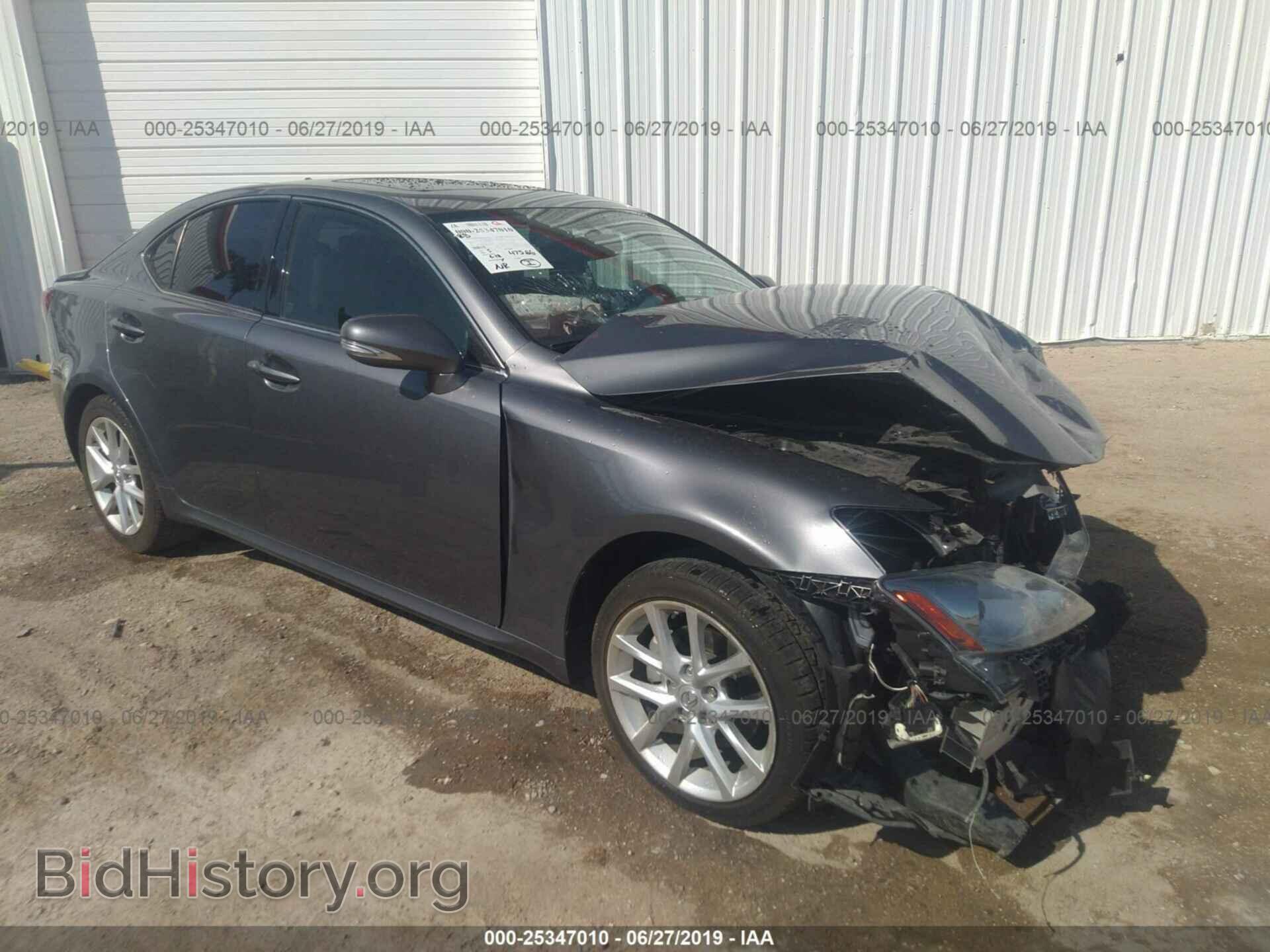 Photo JTHBF5C2XC5175752 - LEXUS IS 2012