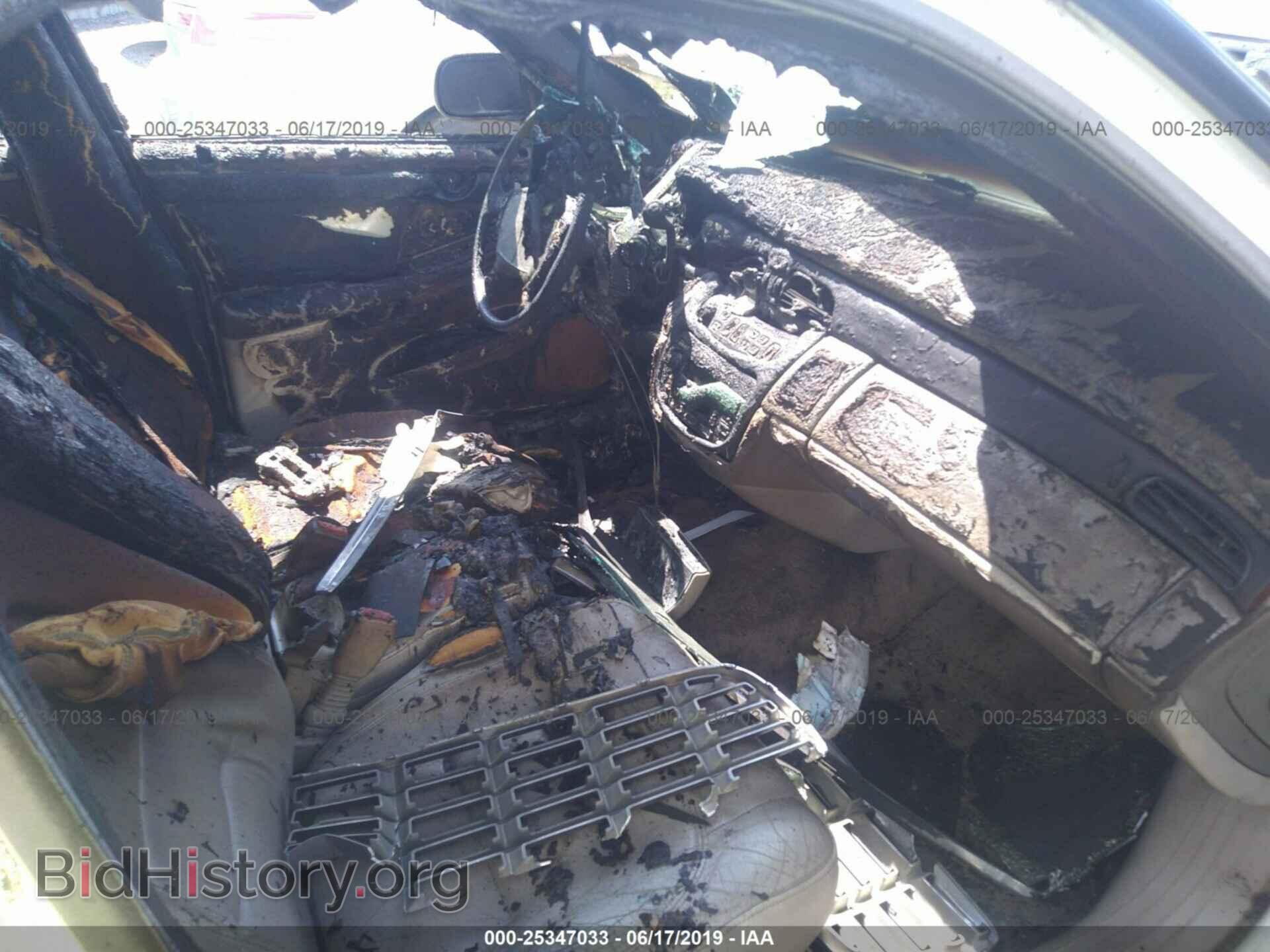 2000 CADILLAC DEVILLE - VIN: 1G6KD54Y6YU272571 - Фото 5