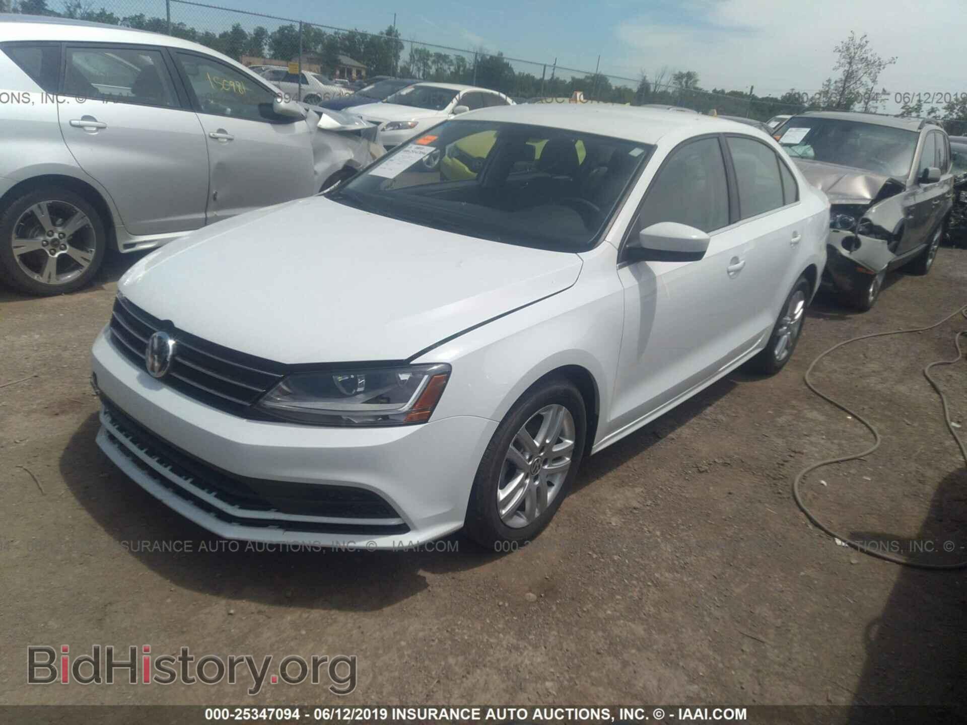 2017 VOLKSWAGEN JETTA - VIN: 3VW2B7AJ5HM369767 - Фото 2