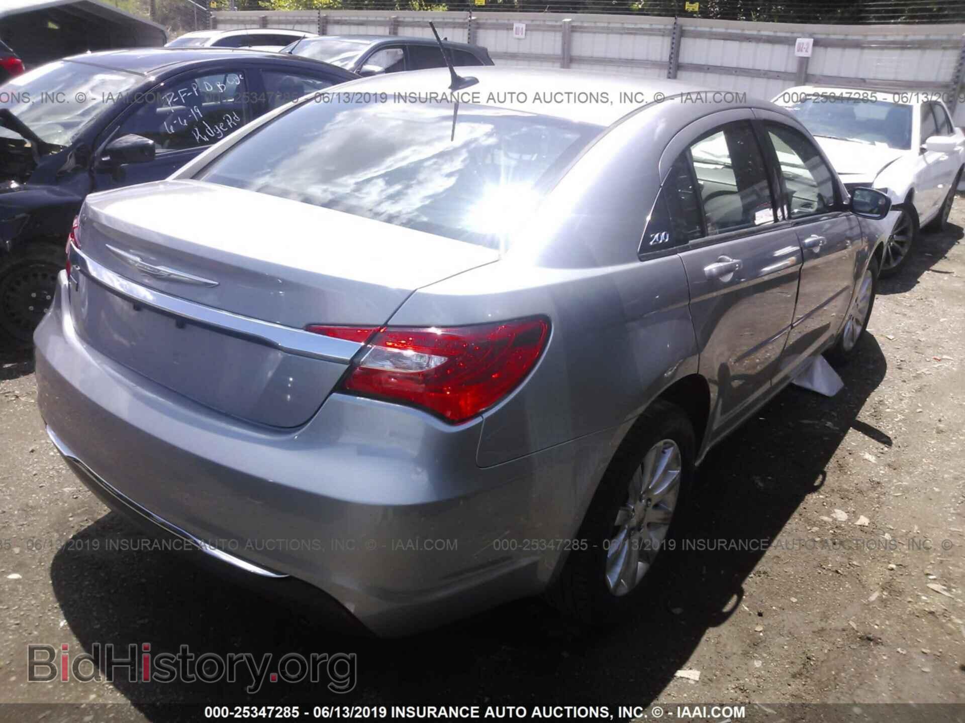 2013 CHRYSLER 200 - VIN: 1C3CCBBG6DN703772 - Фото 4