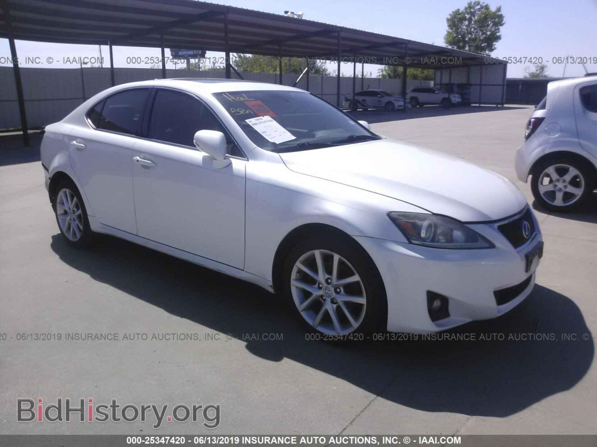 Photo JTHCF5C25C2035839 - LEXUS IS 2012