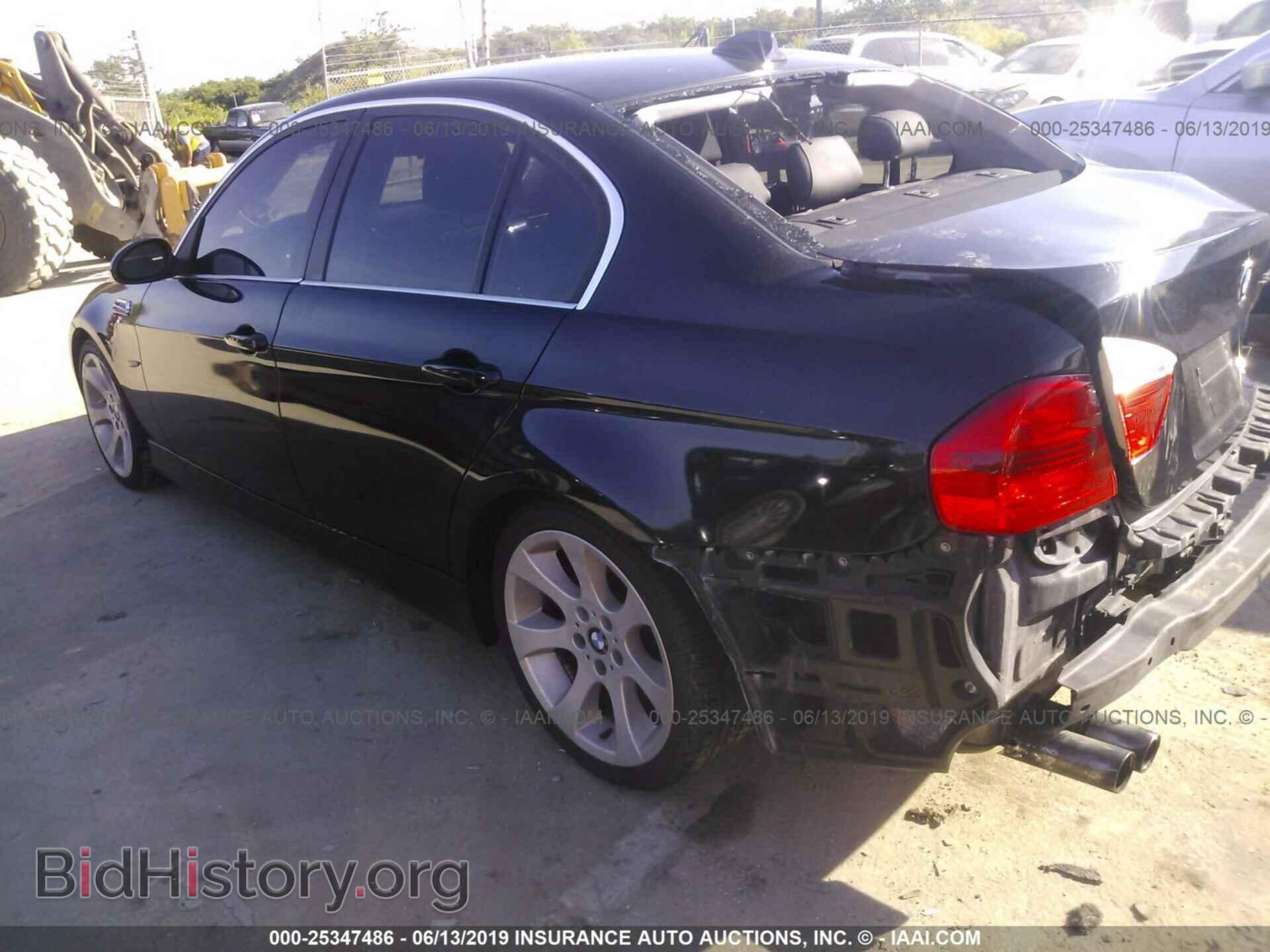 2006 BMW 330 - VIN: WBAVB335X6PS17562 - Фото 3