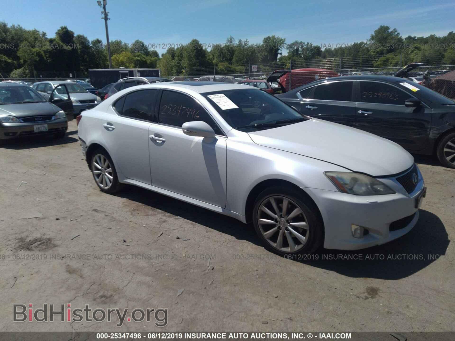 Photo JTHCF5C2XA2034215 - LEXUS IS 2010