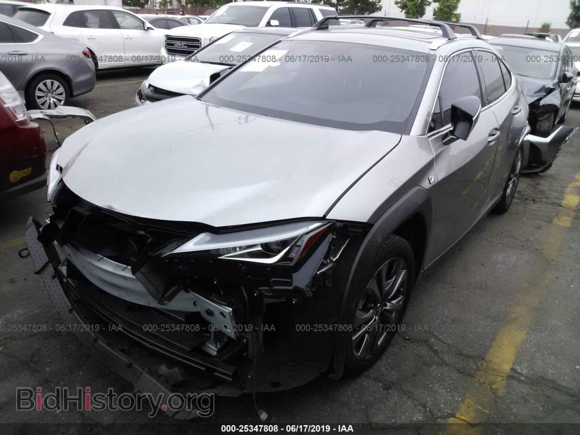 2019 LEXUS UX - VIN: JTHY3JBH9K2005576 - Photo 2