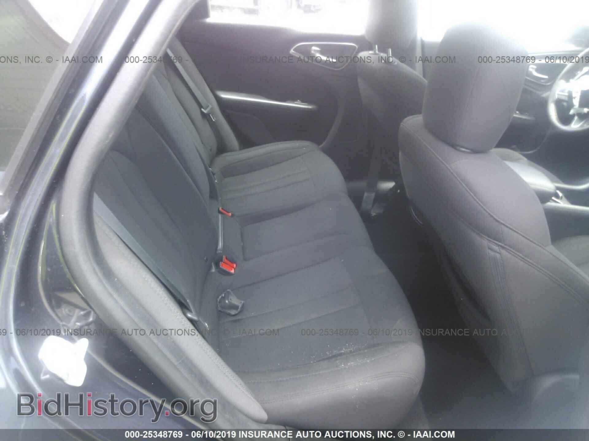 2016 CHRYSLER 200 - VIN: 1C3CCCAB1GN172156 - Фото 8