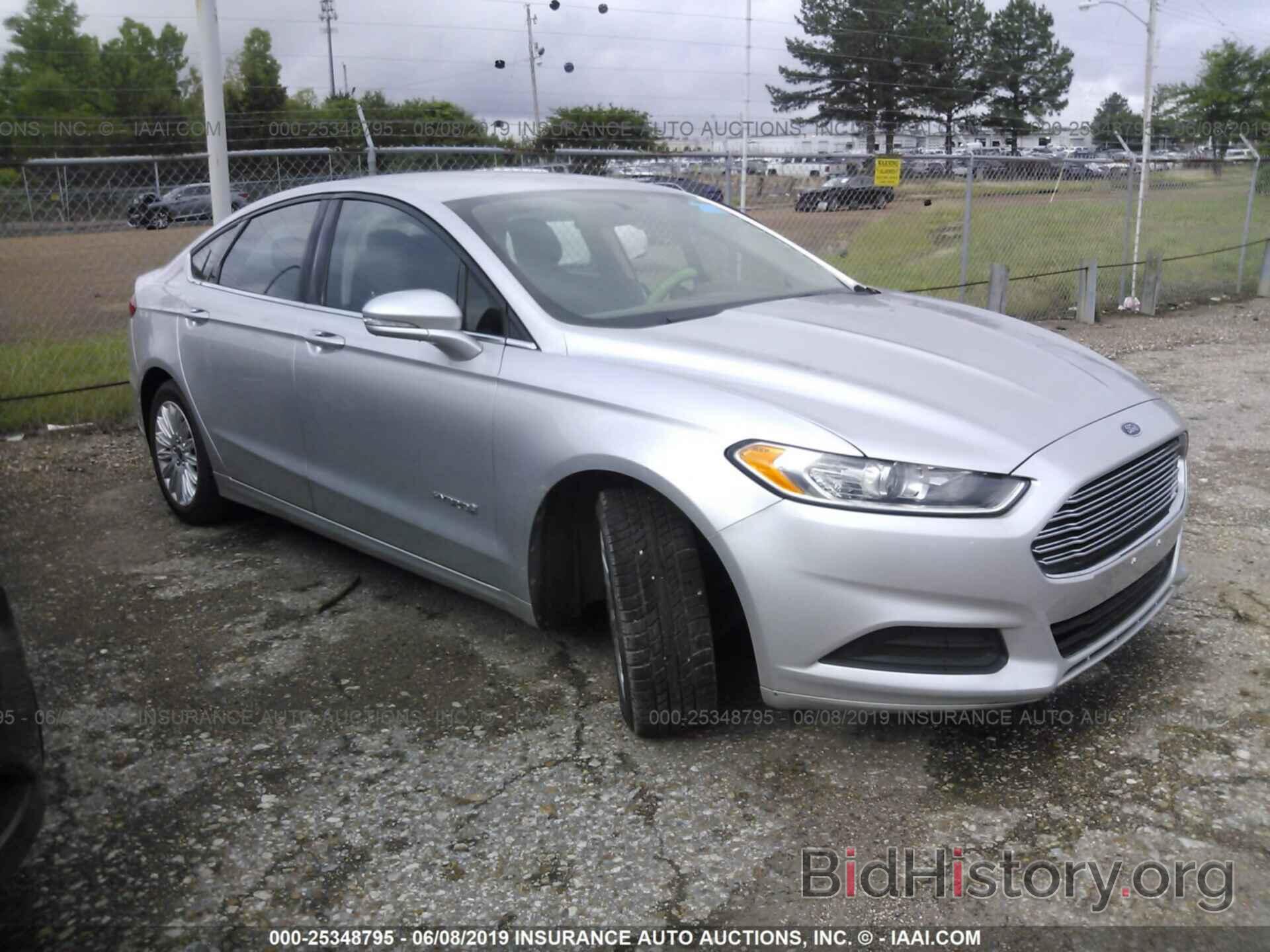 Photo 3FA6P0LU5DR195481 - FORD FUSION 2013