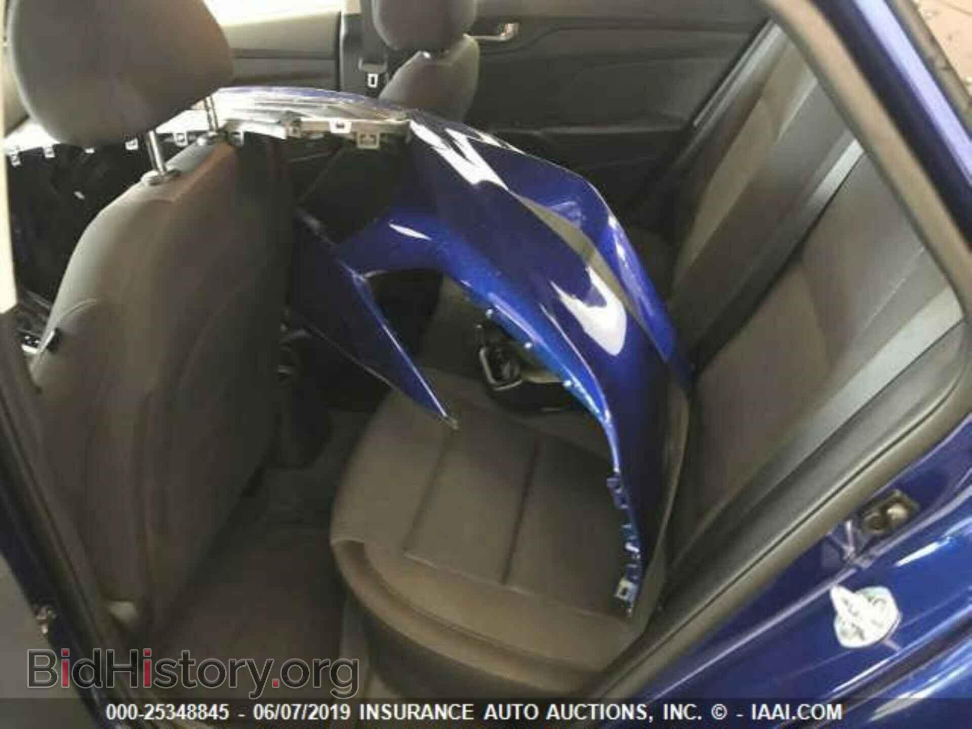 2019 HYUNDAI ACCENT - VIN: 3KPC24A32KE047757 - Фото 8