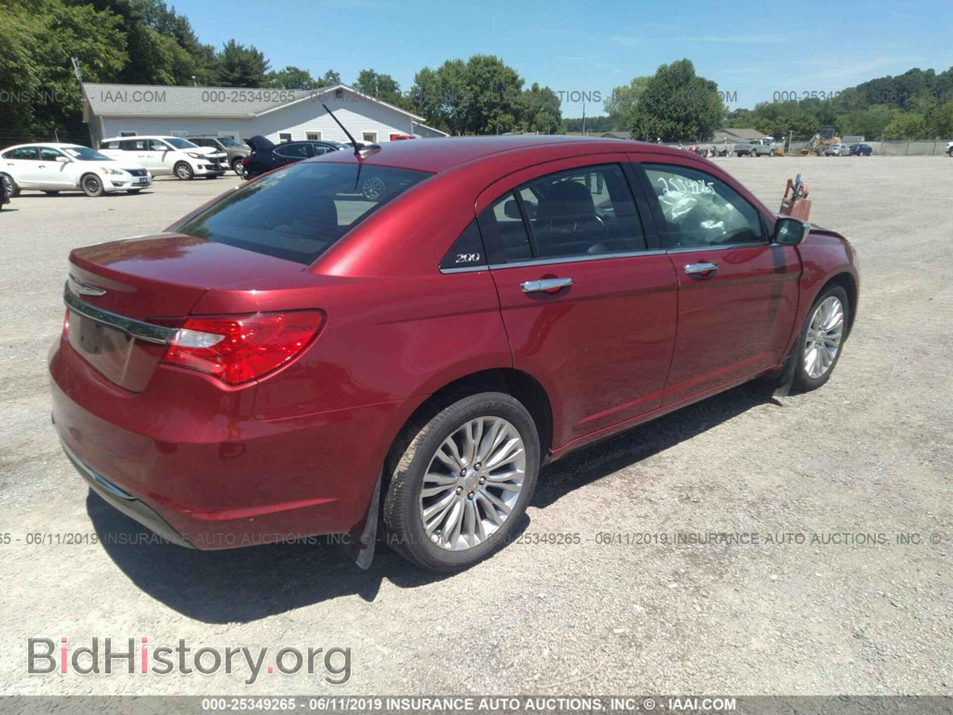 2012 CHRYSLER 200 - VIN: 1C3CCBCG2CN162054 - Фото 4
