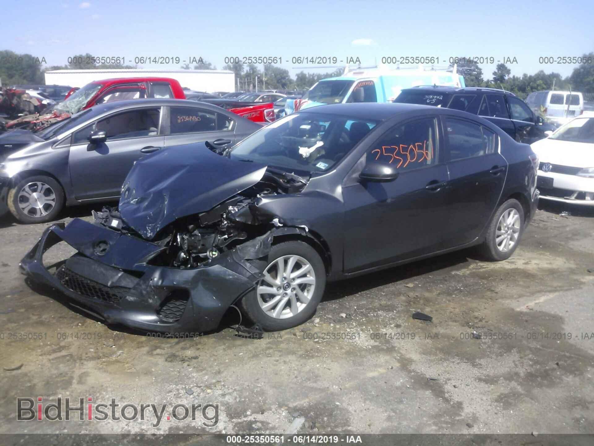 2013 MAZDA 3 - VIN: JM1BL1V79D1820041 - Photo 2