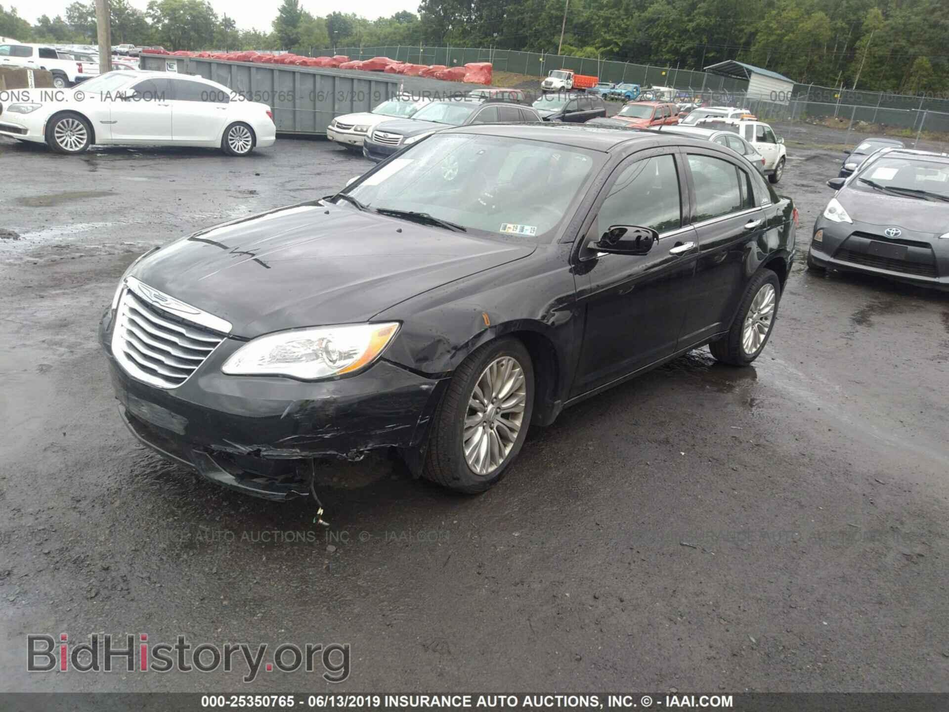 2011 CHRYSLER 200 - VIN: 1C3BC2FG8BN623067 - Фото 6