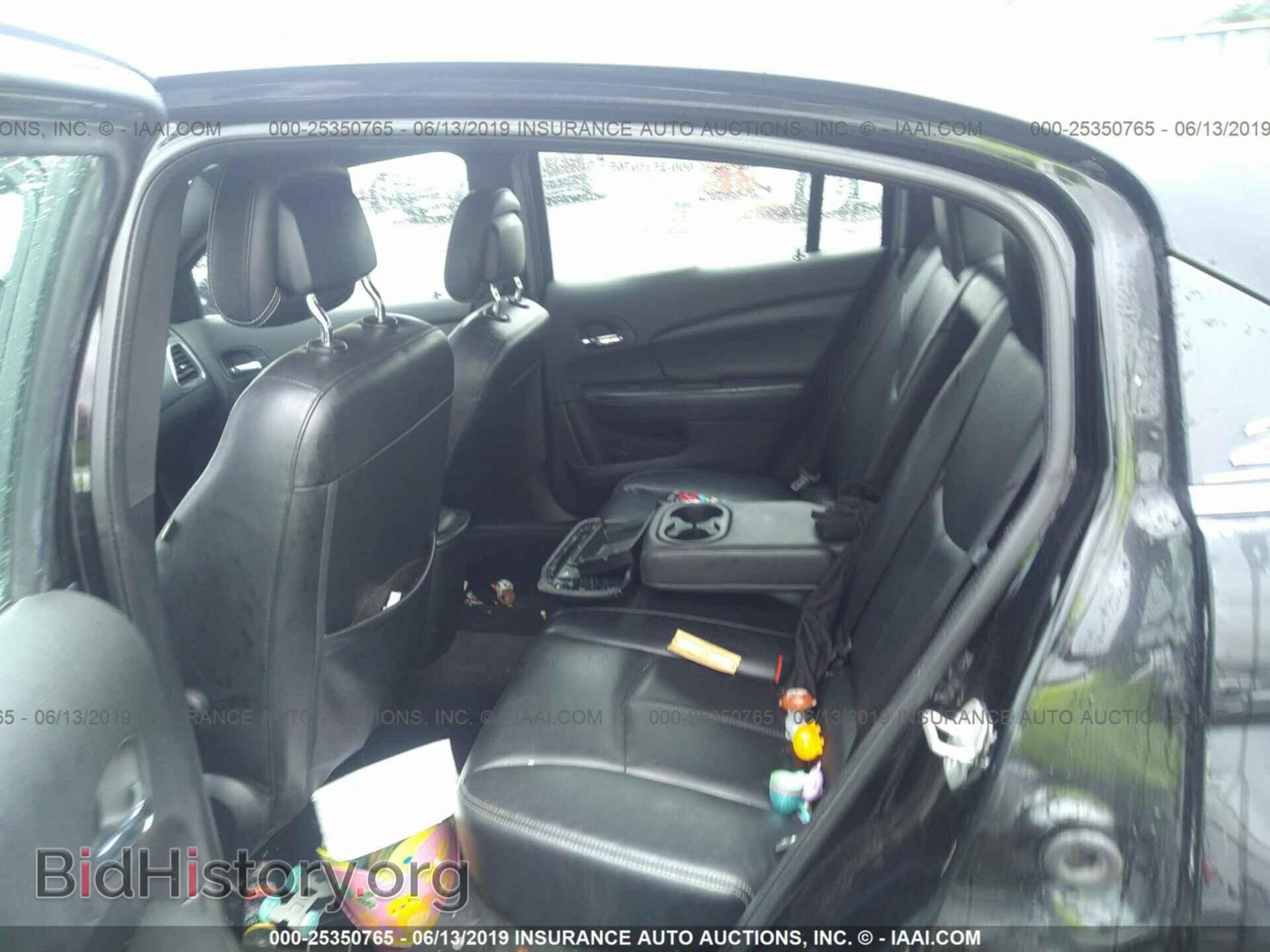 2011 CHRYSLER 200 - VIN: 1C3BC2FG8BN623067 - Фото 8