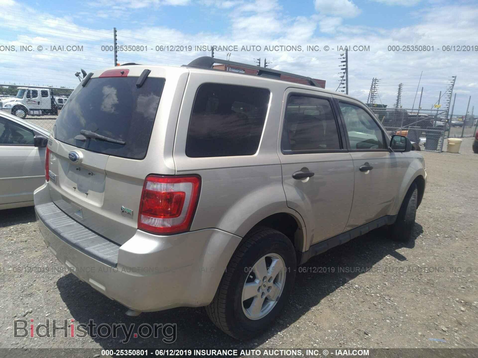 2011 FORD ESCAPE - VIN: 1FMCU0DG8BKB26683 - Фото 4