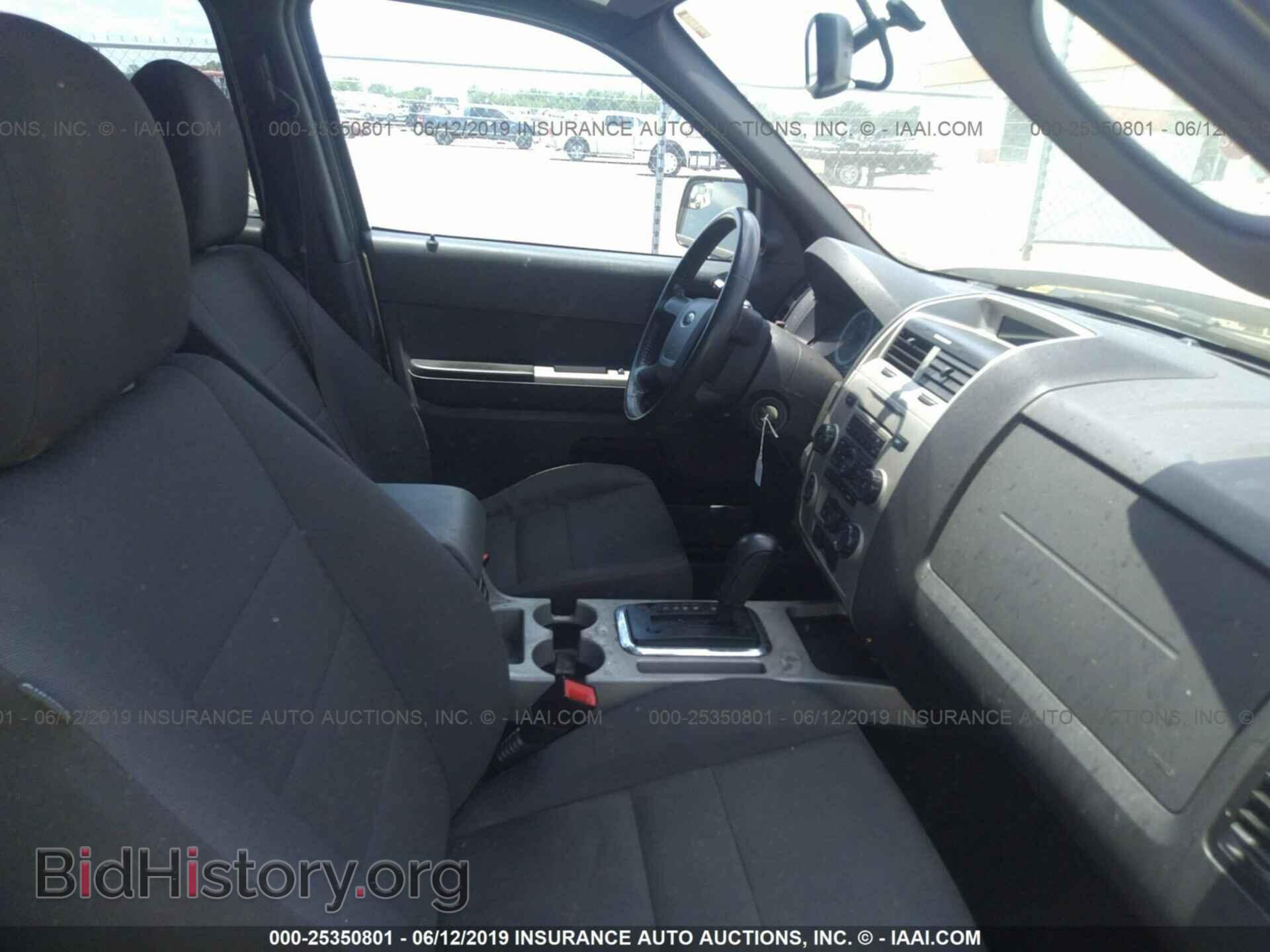 2011 FORD ESCAPE - VIN: 1FMCU0DG8BKB26683 - Фото 5