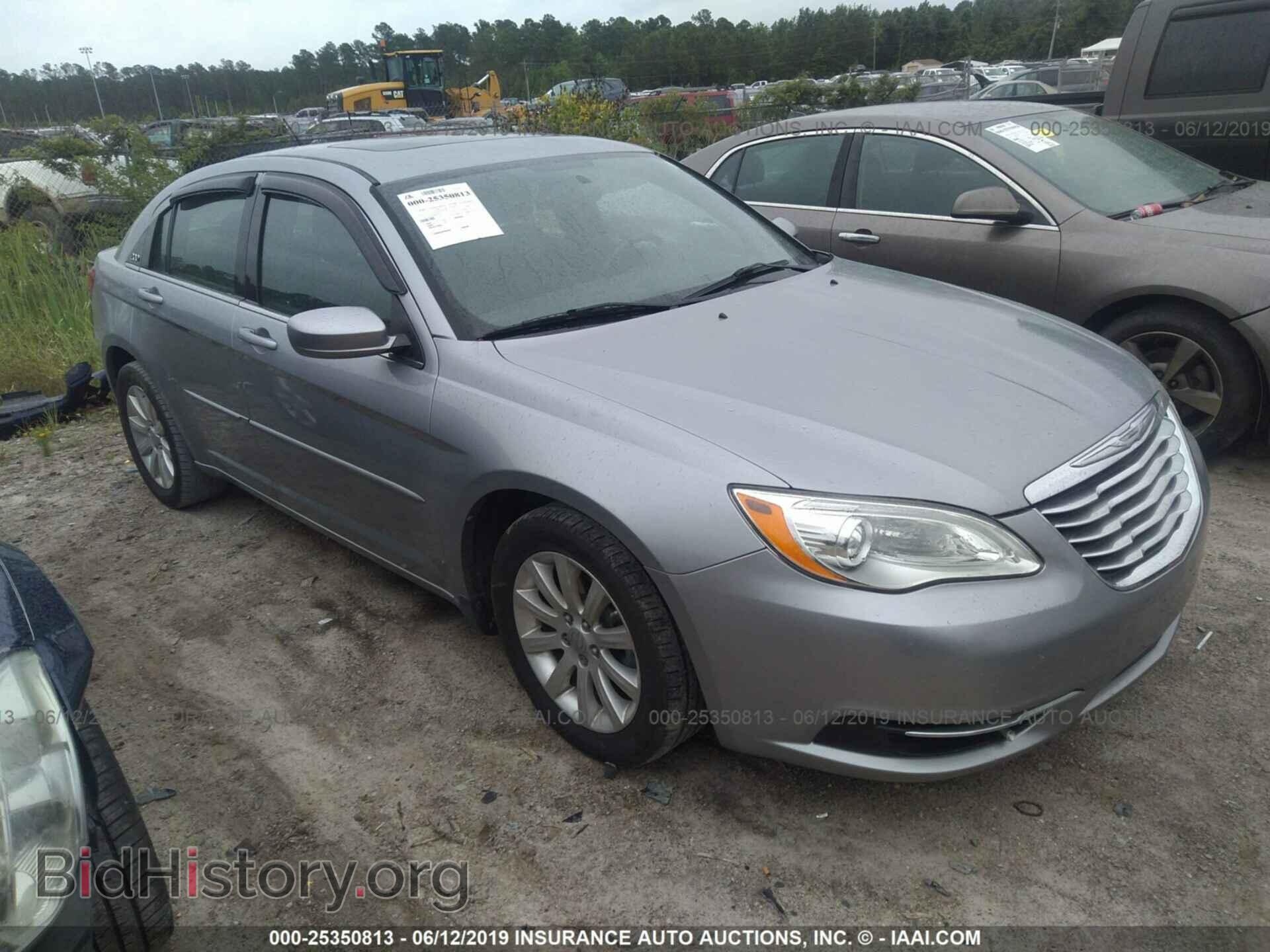 Фотография 1C3CCBBB0DN666125 - CHRYSLER 200 2013