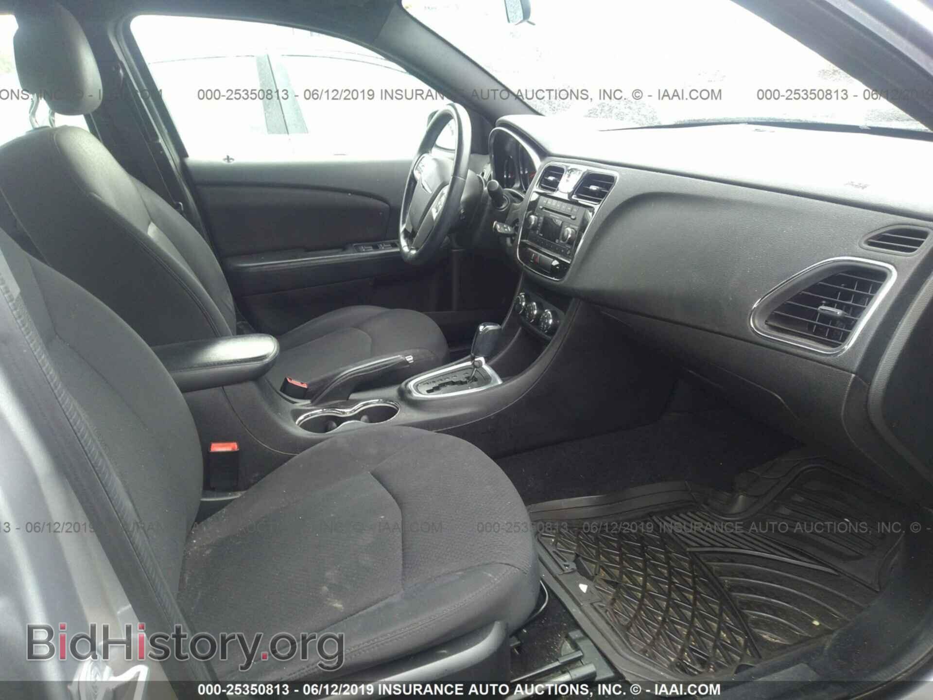2013 CHRYSLER 200 - VIN: 1C3CCBBB0DN666125 - Photo 5