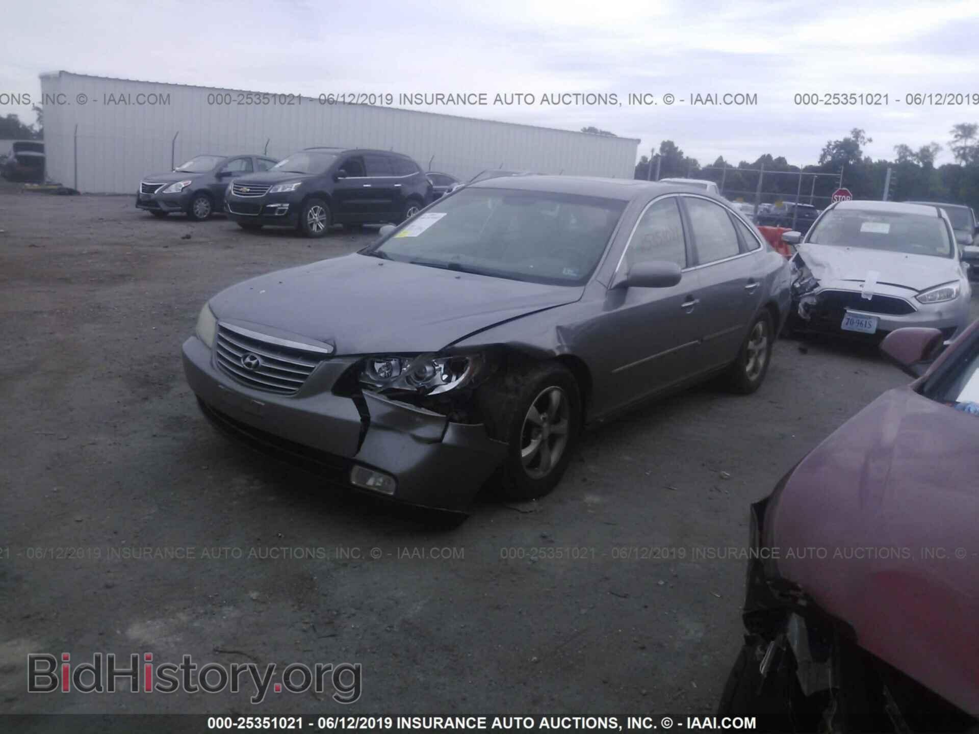 2007 HYUNDAI AZERA - VIN: KMHFC46D17A226132 - Фото 2