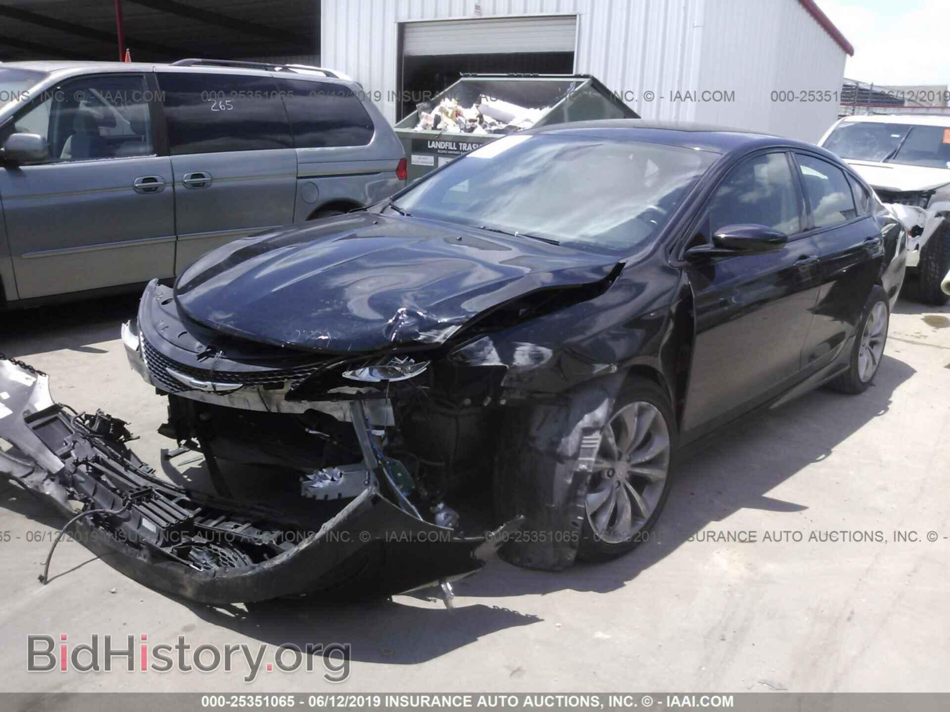 2016 CHRYSLER 200 - VIN: 1C3CCCBG5GN178584 - Photo 2