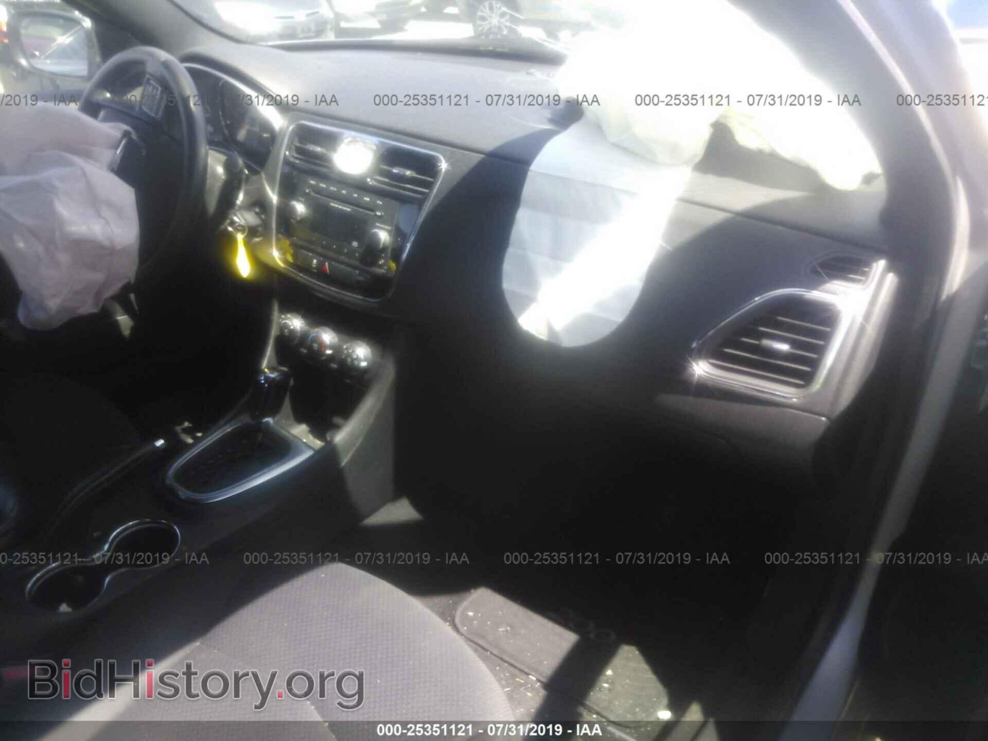 2013 CHRYSLER 200 - VIN: 1C3CCBAB1DN647455 - Photo 5