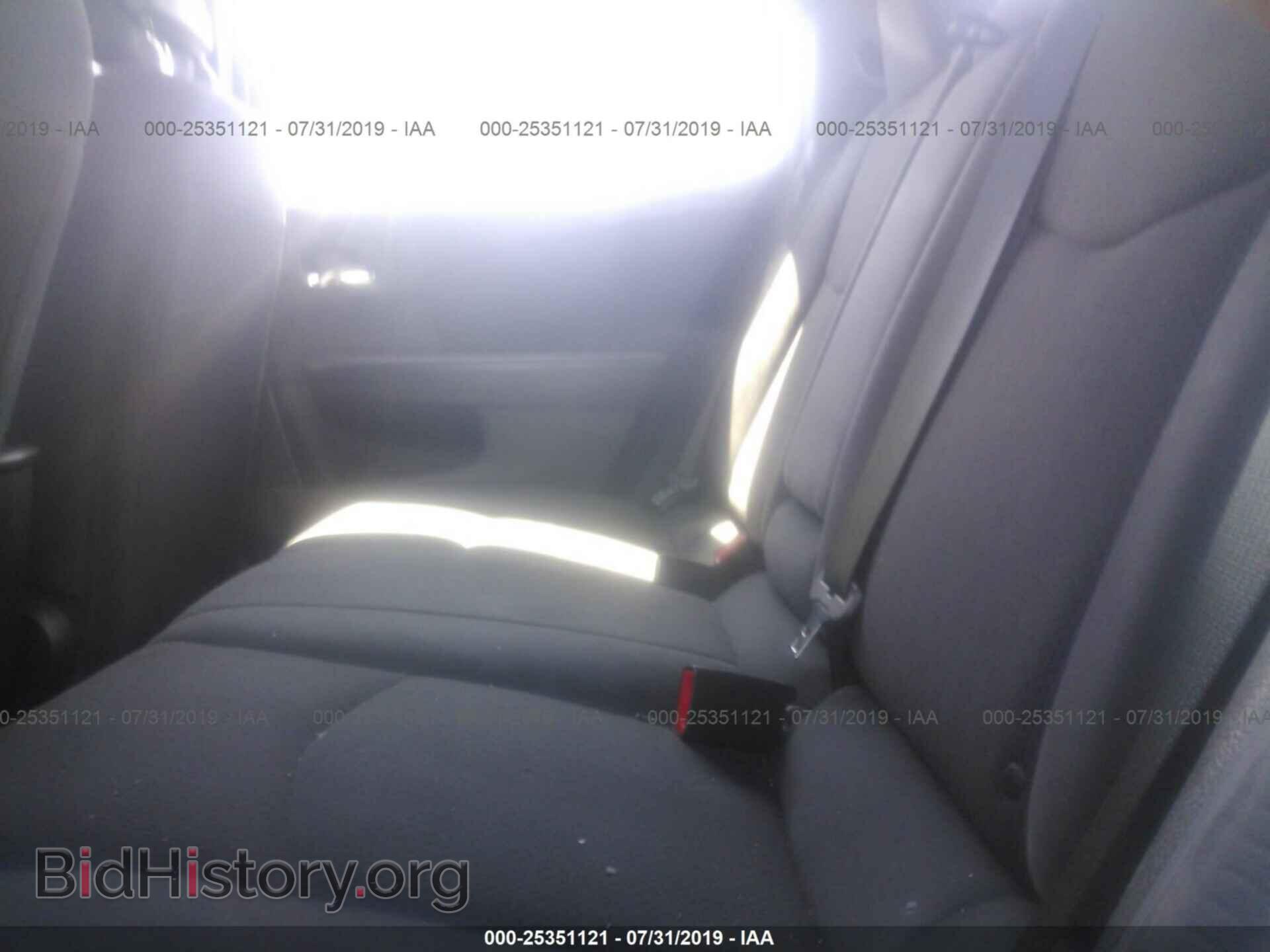 2013 CHRYSLER 200 - VIN: 1C3CCBAB1DN647455 - Photo 8
