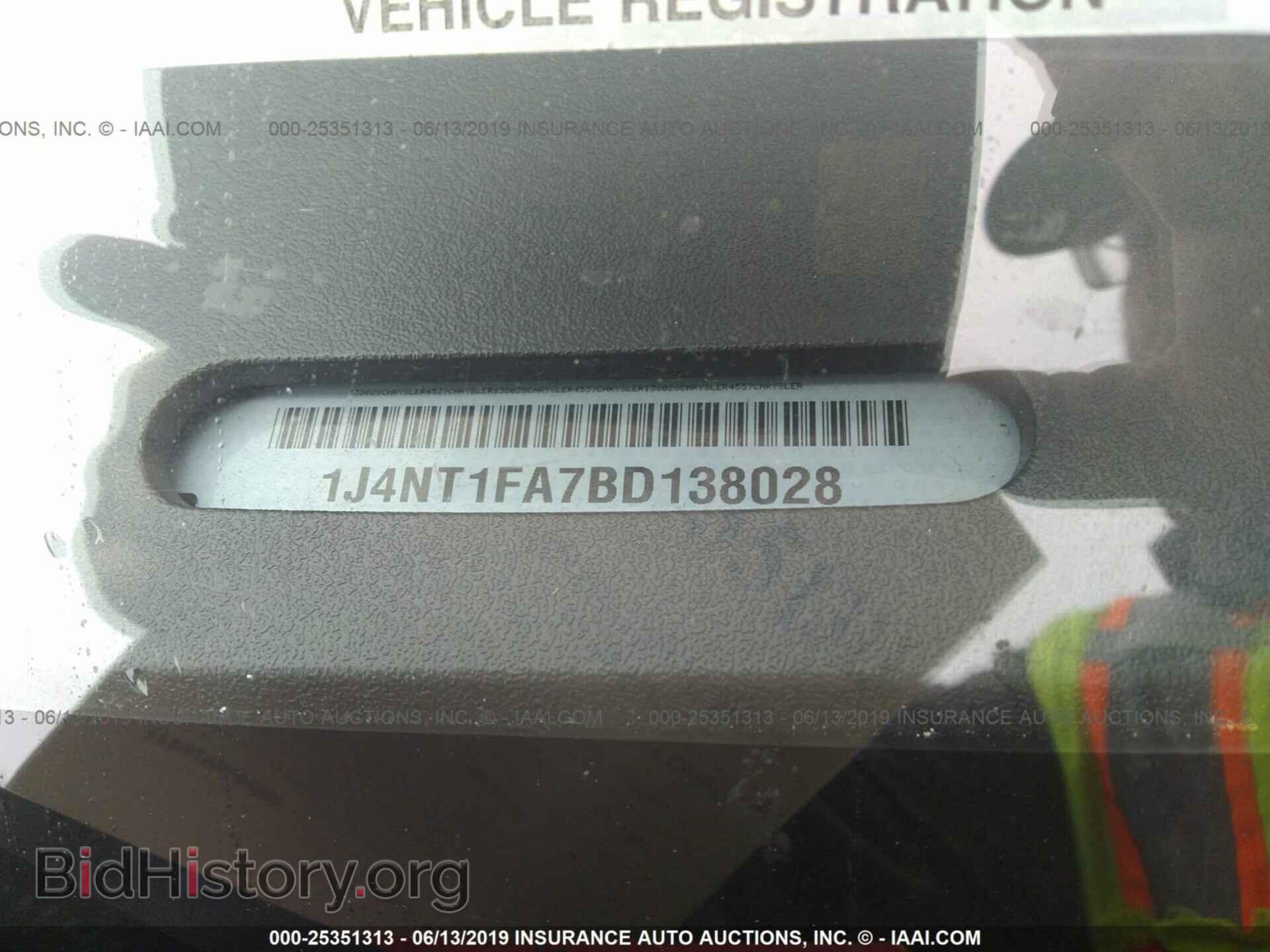 2011 JEEP COMPASS - VIN: 1J4NT1FA7BD138028 - Photo 9