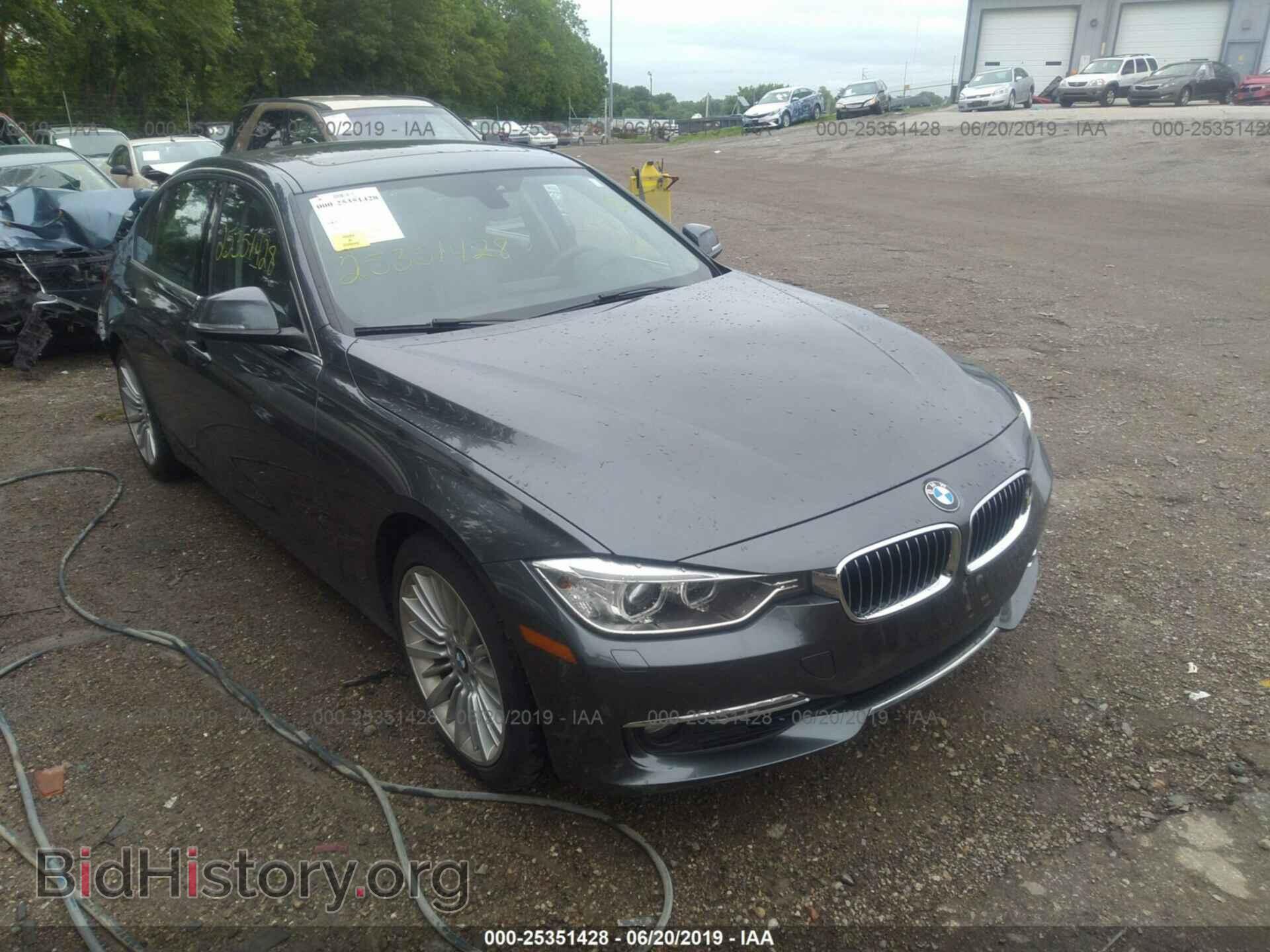Photo WBA3B3C53DF536733 - BMW 328 2013