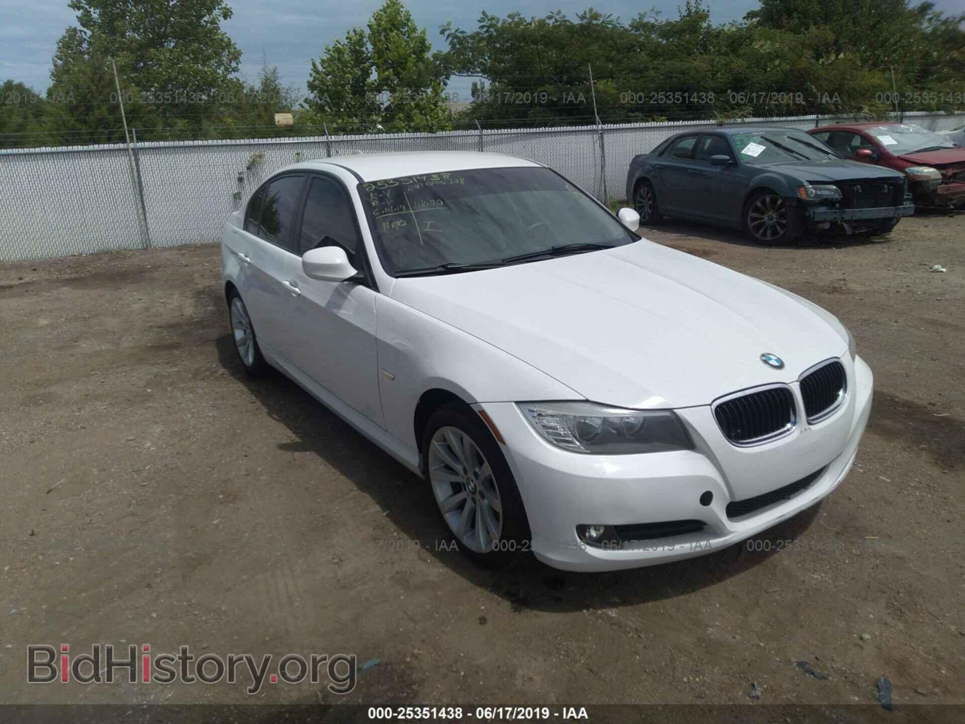 Photo WBAPH7C53BE678428 - BMW 328 2011