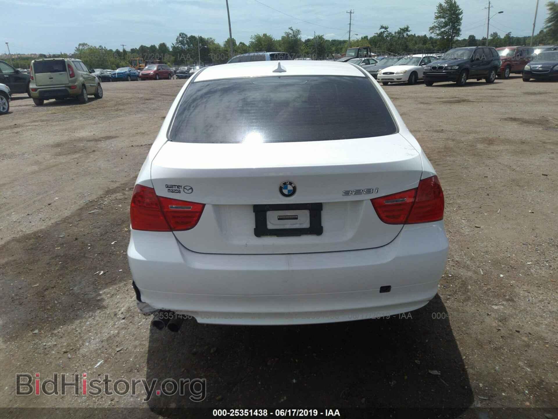 2011 BMW 328 - VIN: WBAPH7C53BE678428 - Photo 6