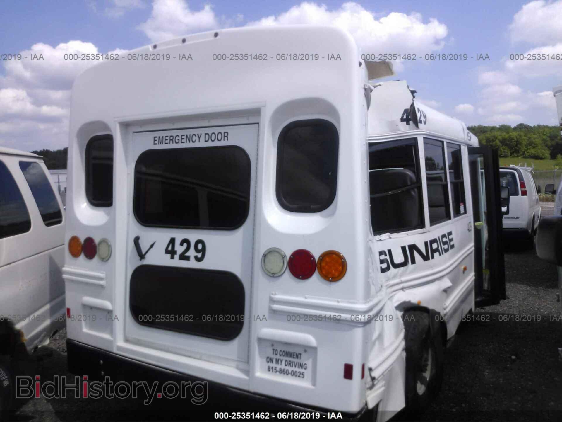 2015 FORD ECONOLINE - VIN: 1FDEE3FL6FDA23922 - Фото 4