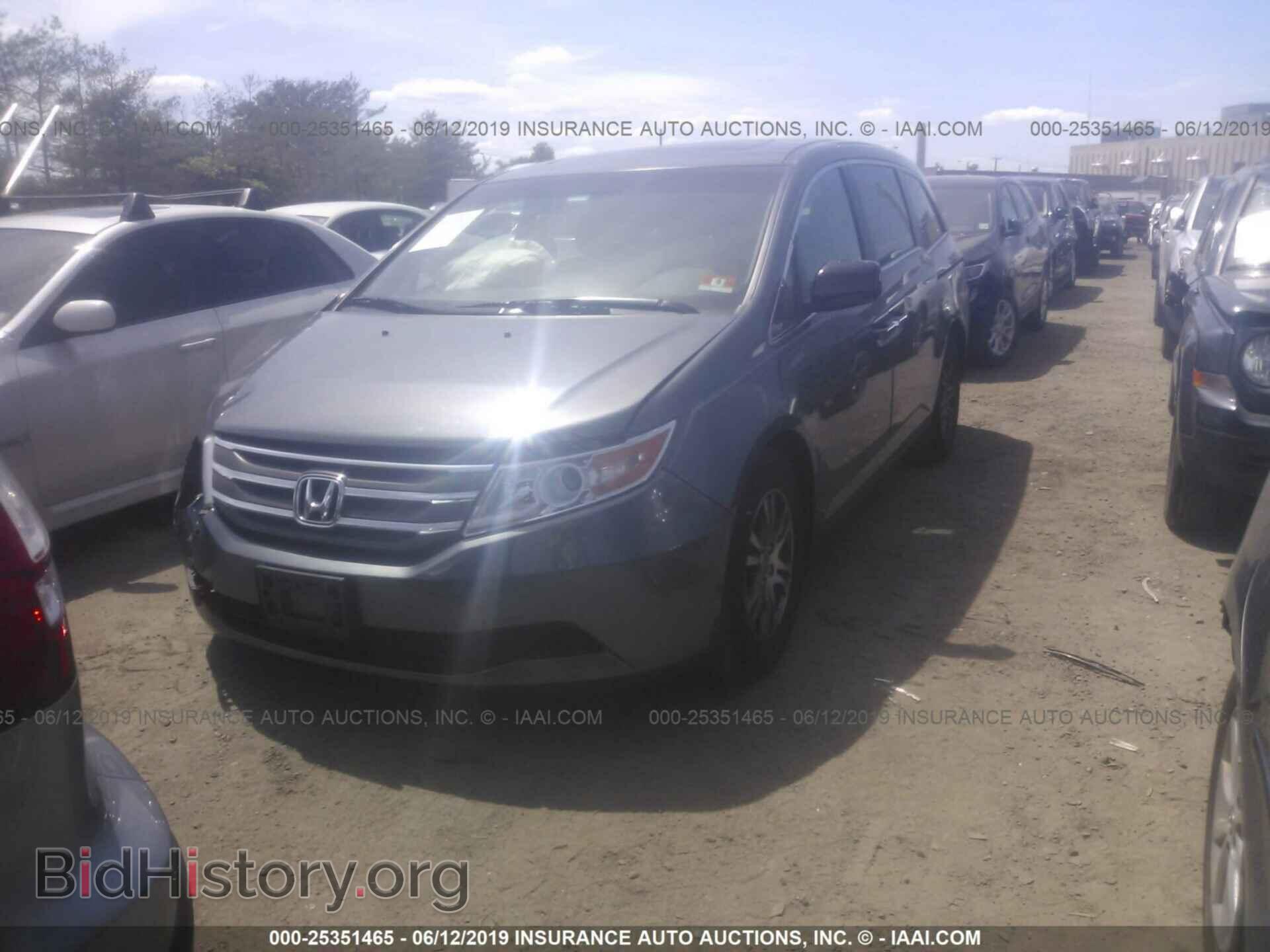 2011 HONDA ODYSSEY - VIN: 5FNRL5H64BB091010 - Фото 2