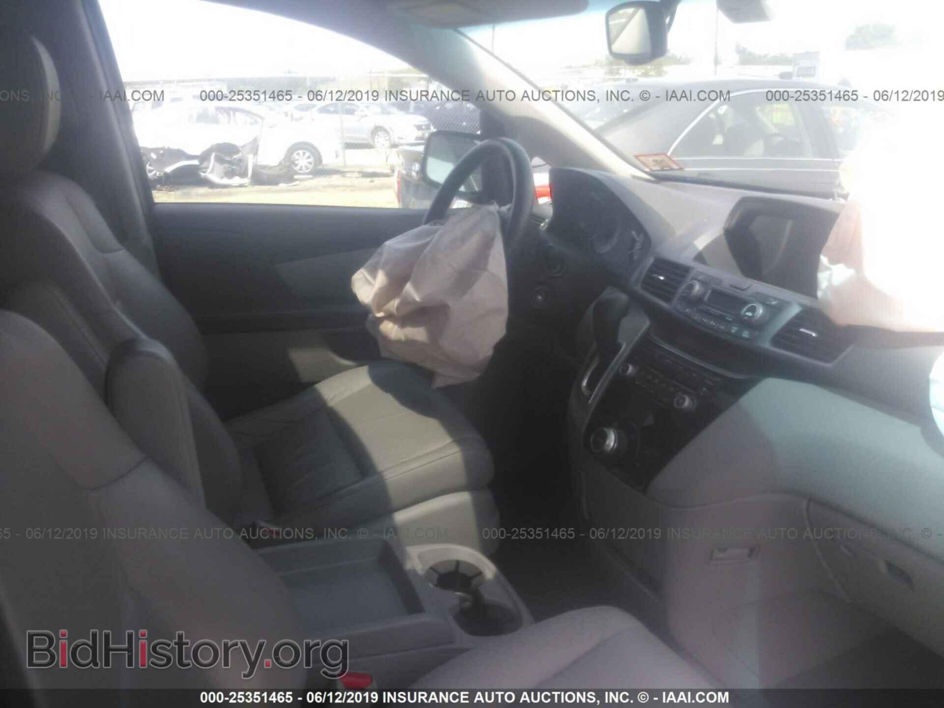 2011 HONDA ODYSSEY - VIN: 5FNRL5H64BB091010 - Фото 5