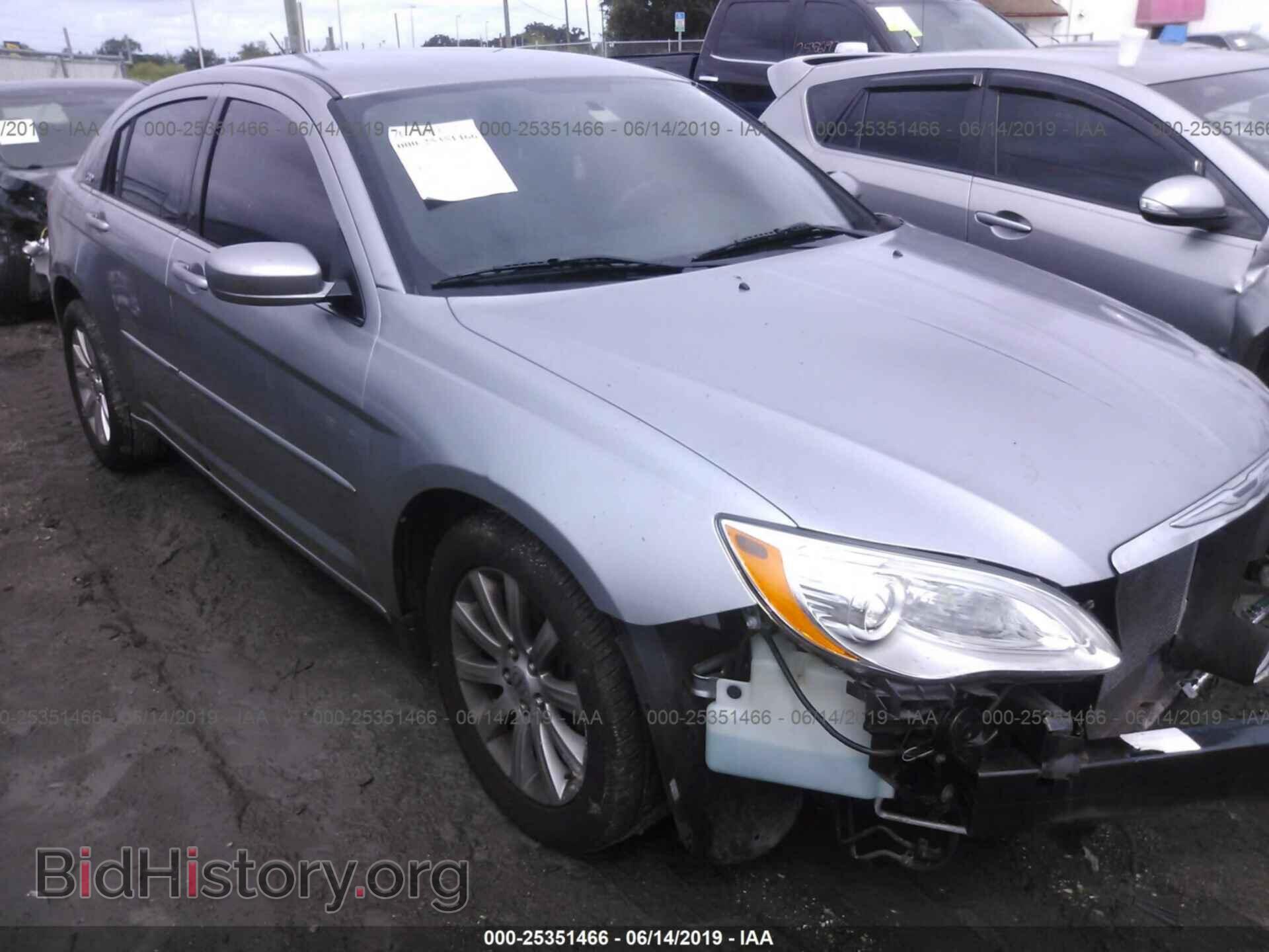 Photo 1C3CCBBB4DN773100 - CHRYSLER 200 2013