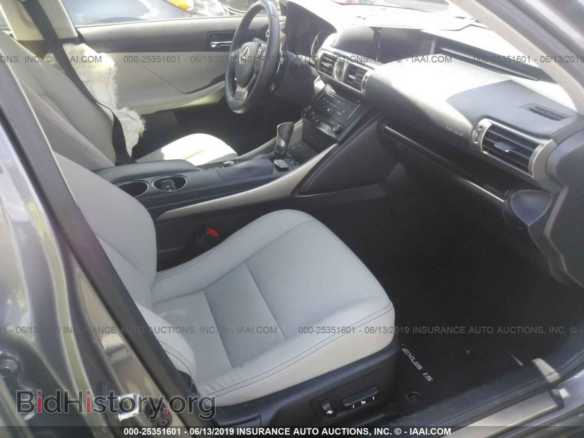 2014 LEXUS IS - VIN: JTHCF1D26E5010747 - Фото 5