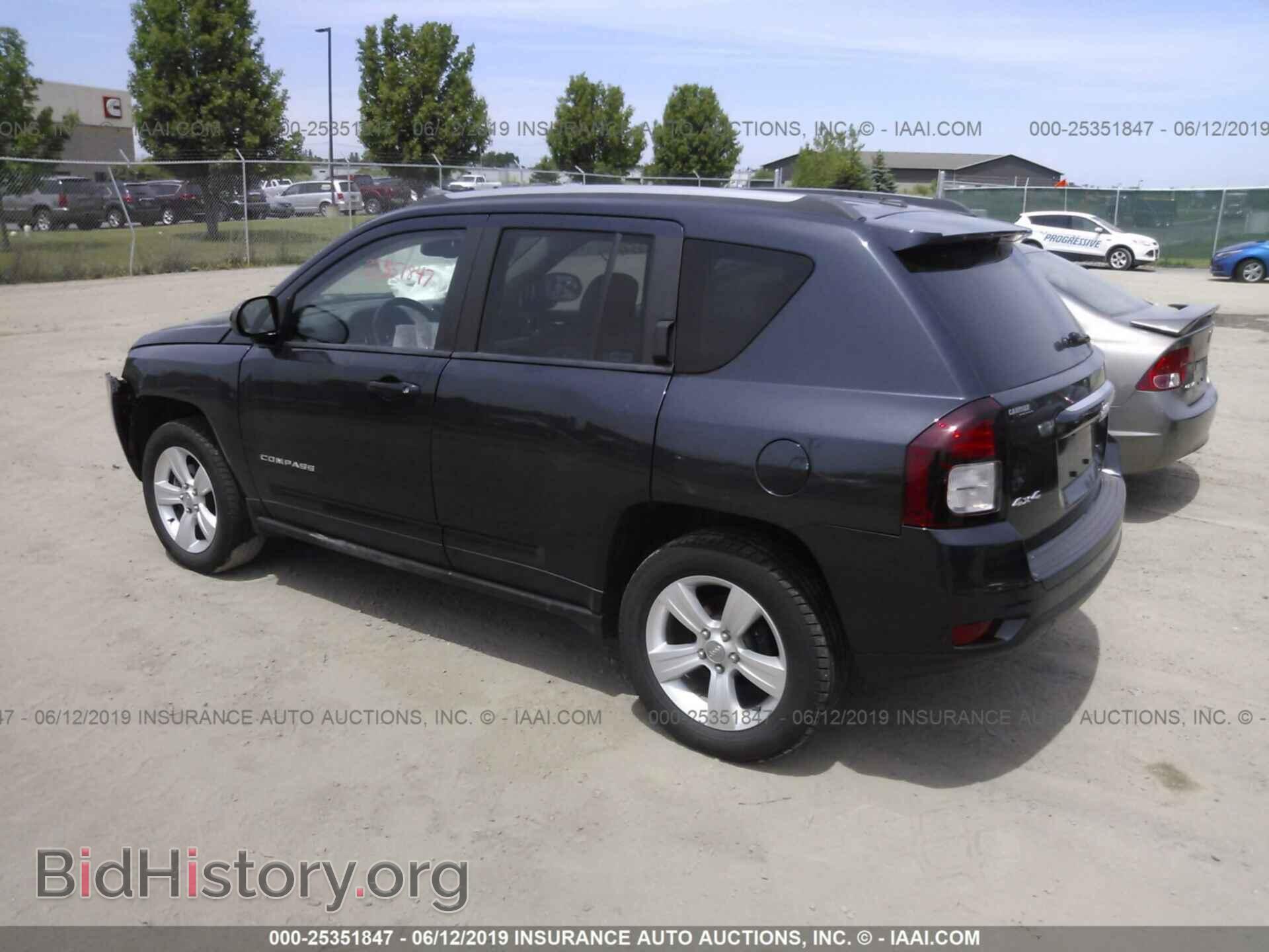 2014 JEEP COMPASS - VIN: 1C4NJDEB8ED693470 - Photo 3
